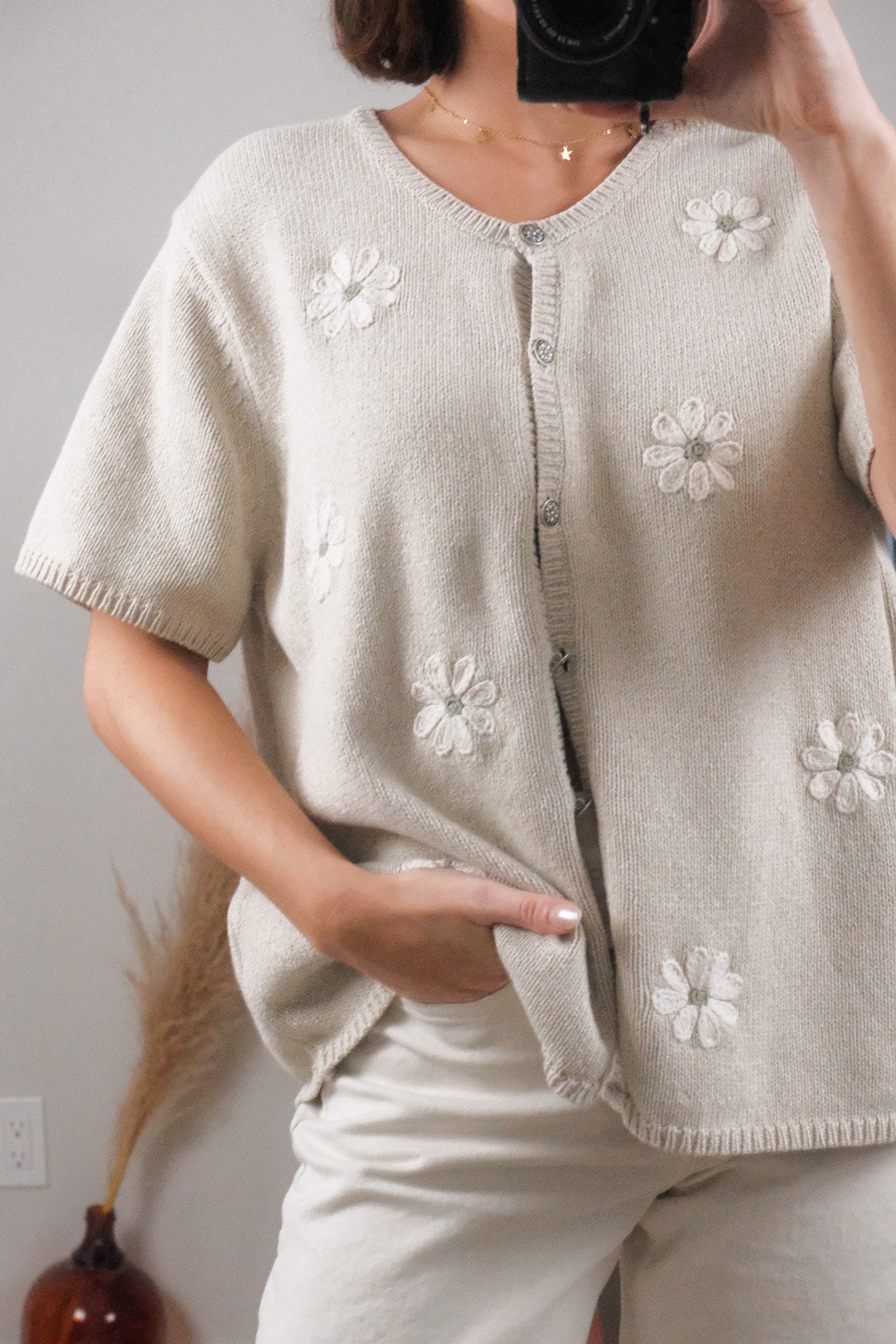 Vintage x Cotton Embroidered Flower Short-Sleeve Knit (L/XL)