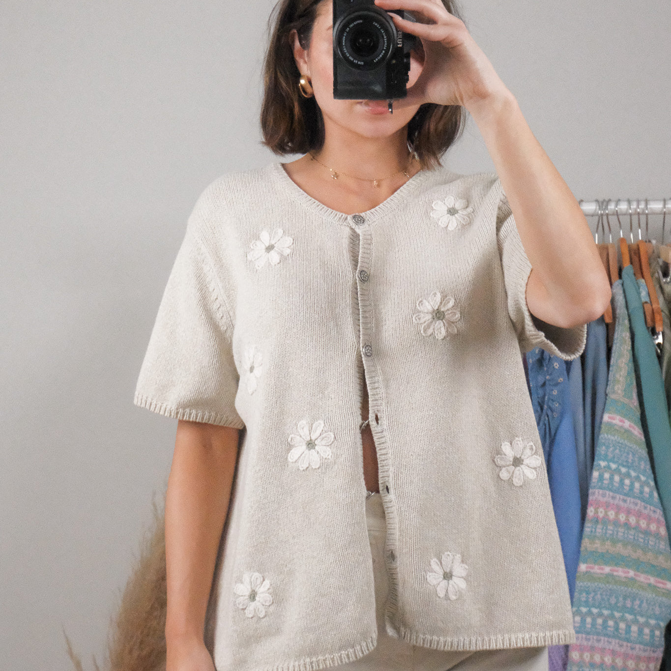 Vintage x Cotton Embroidered Flower Short-Sleeve Knit (L/XL)