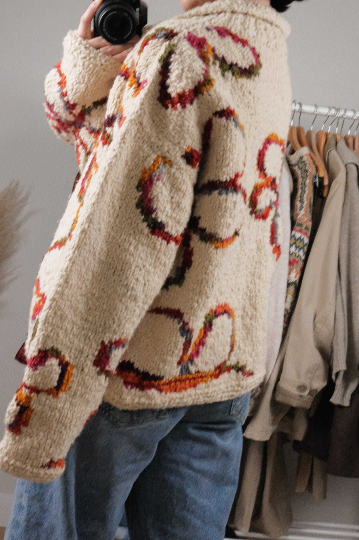 Vintage x Chunky Wool Flower Handknit Cardigan (S-XL)