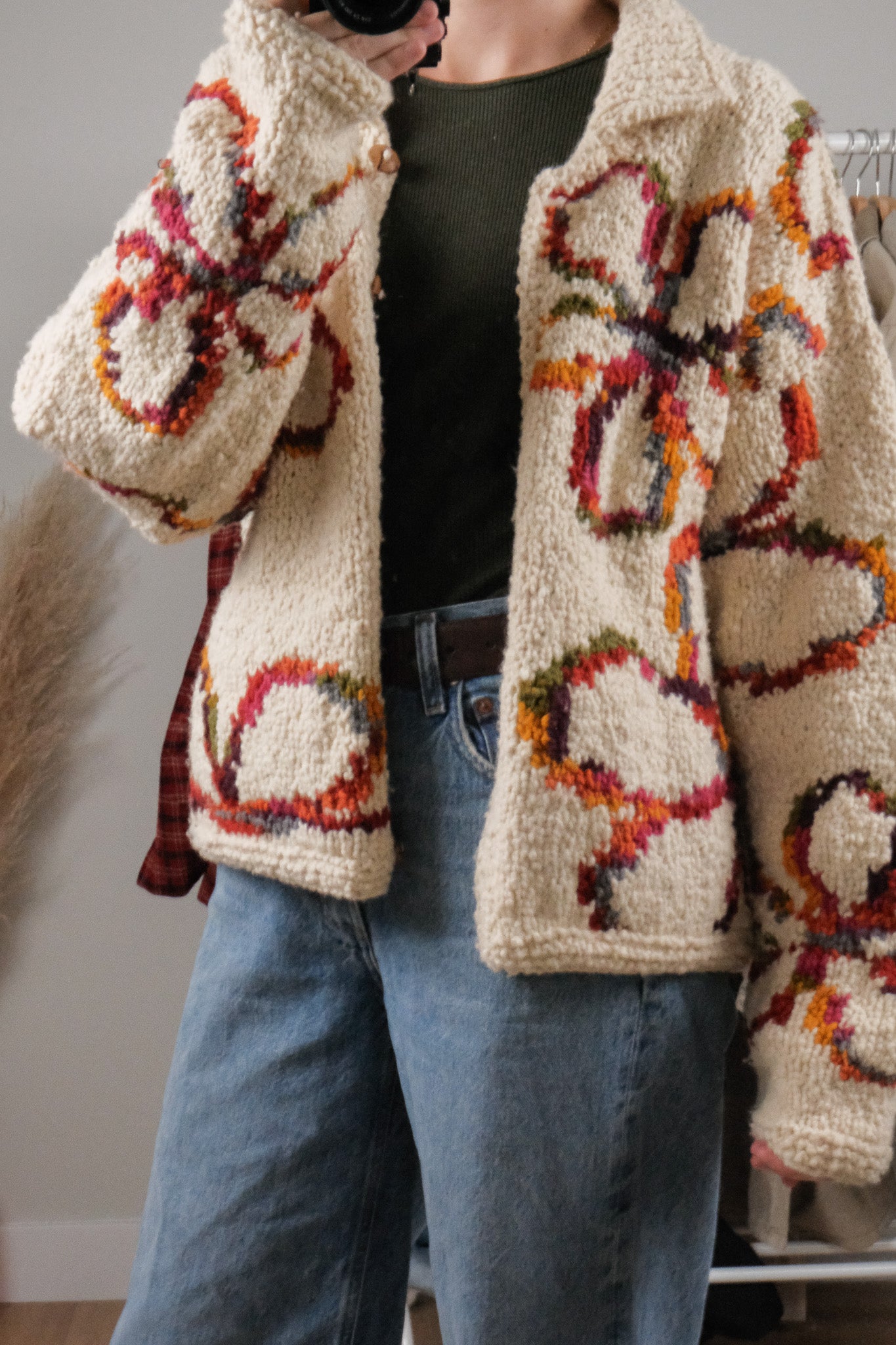 Vintage x Chunky Wool Flower Handknit Cardigan (S-XL)