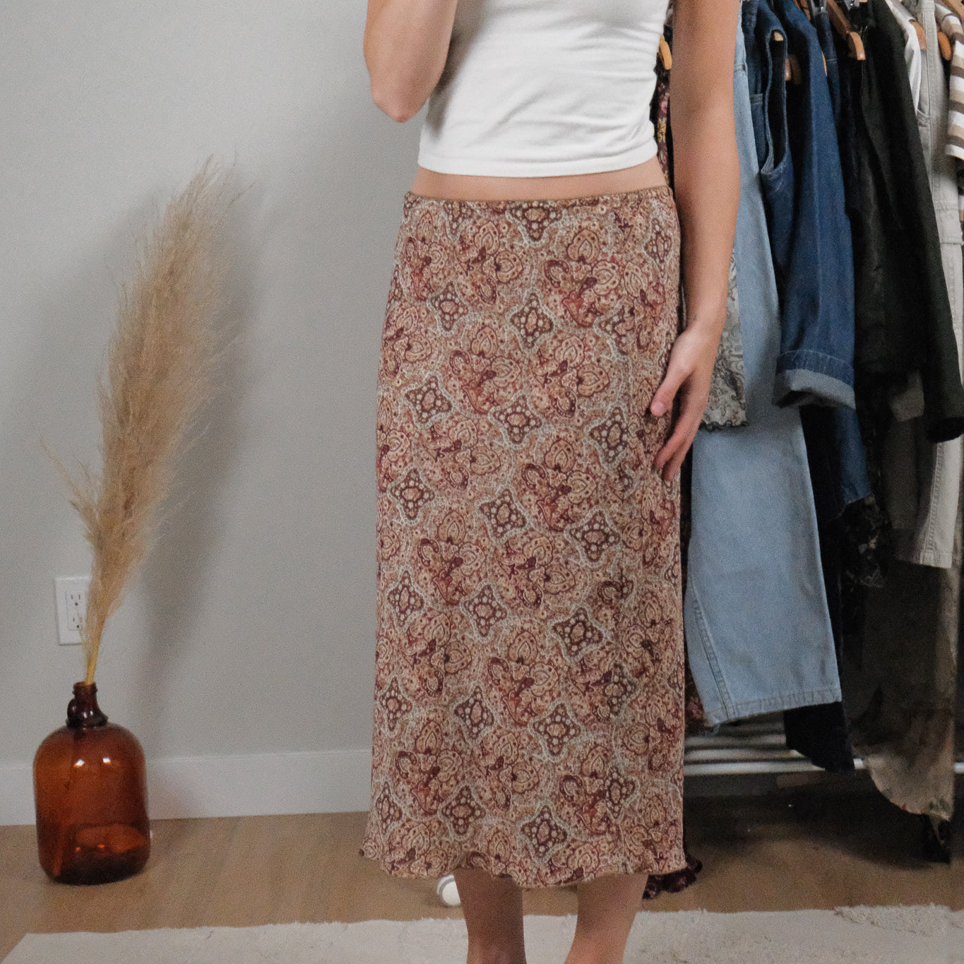 Made in Canada x Vintage x Midi Skirt (10/12)