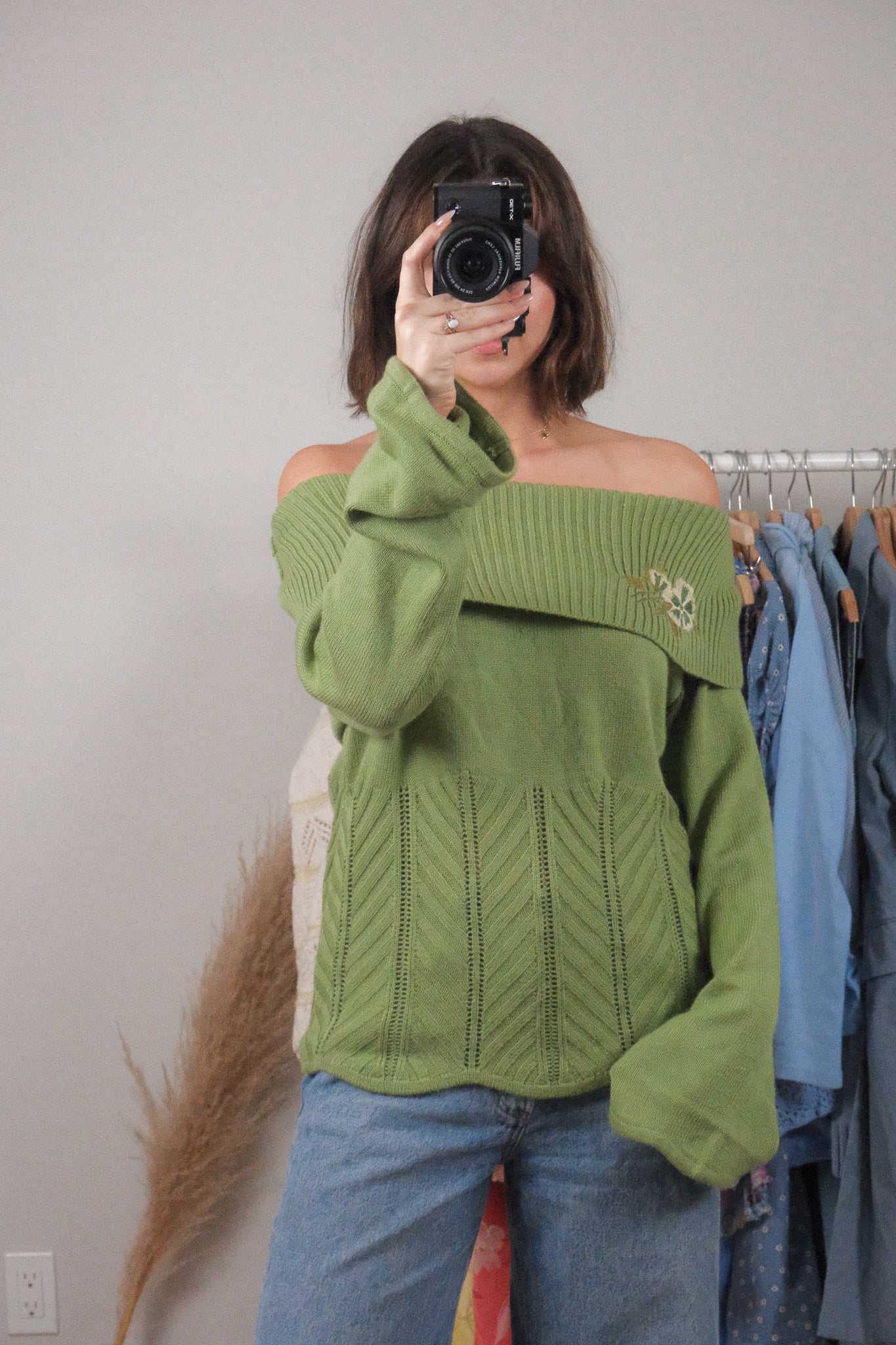 Vintage x April Cornell x Wool Blend Off Shoulder Knit (L)