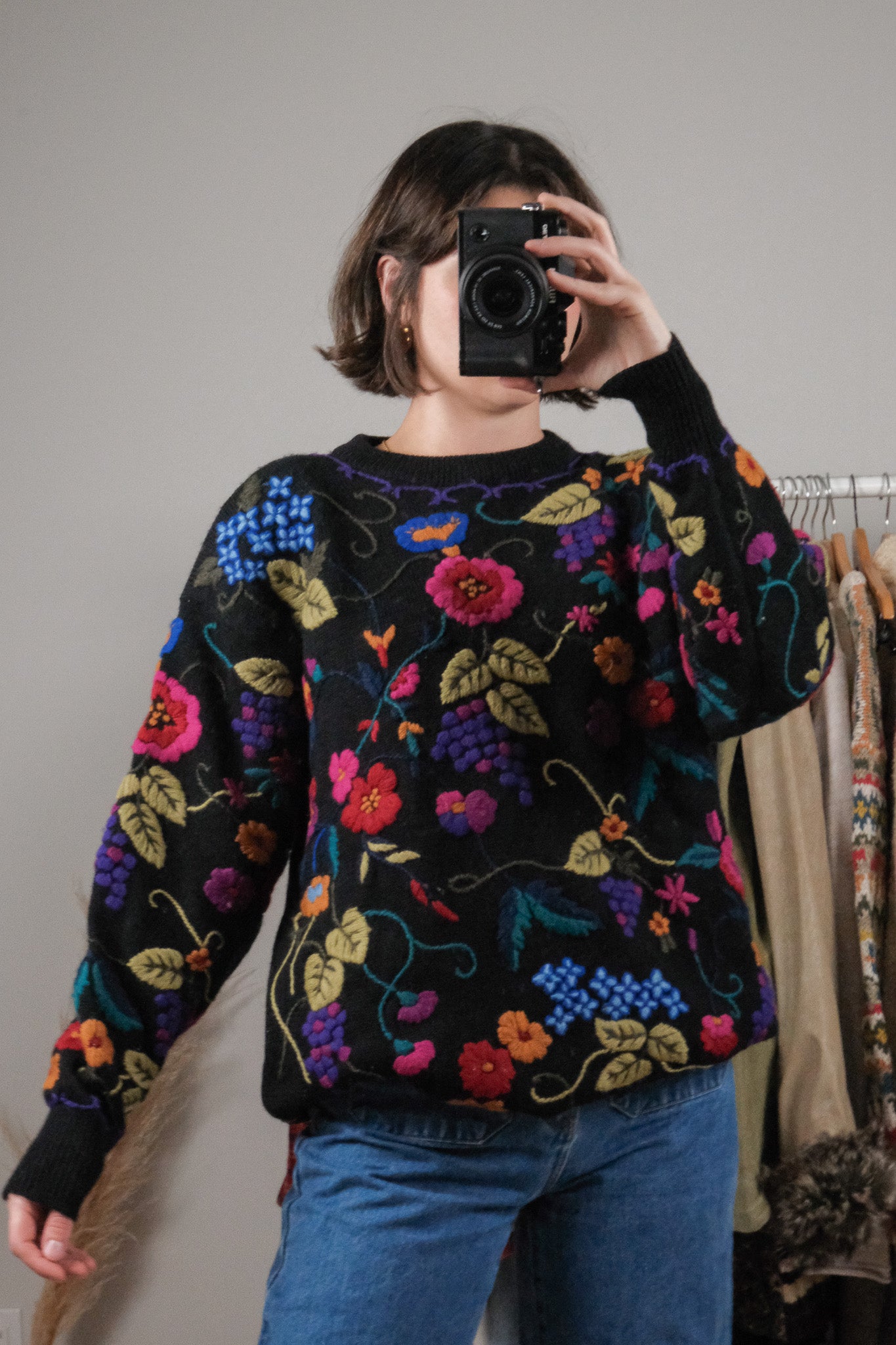 Vintage x Danier x Wool Embroidered Floral Knit (M)