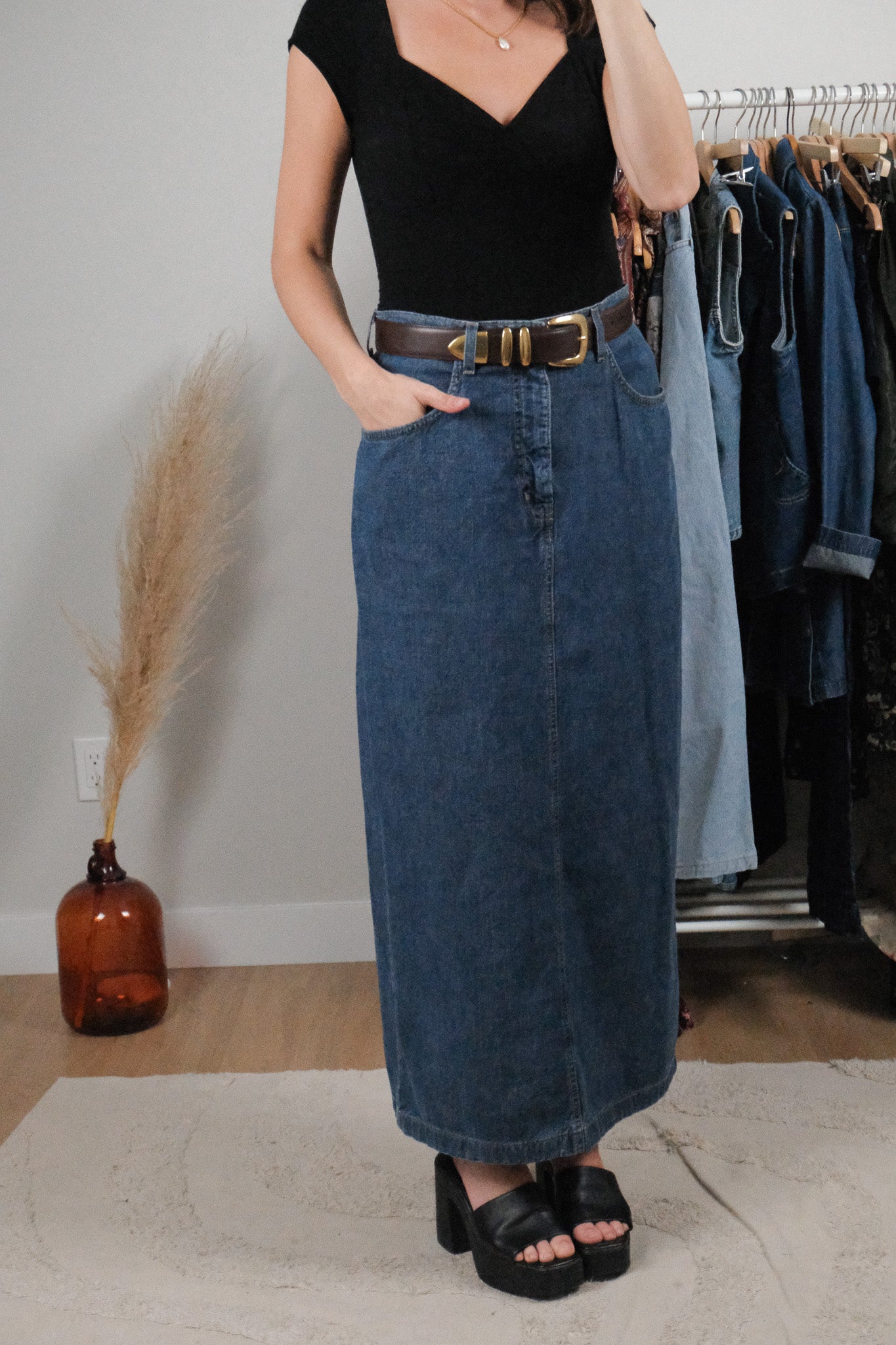 Made in Canada x Vintage x Denim Maxi Skirt (8/10)