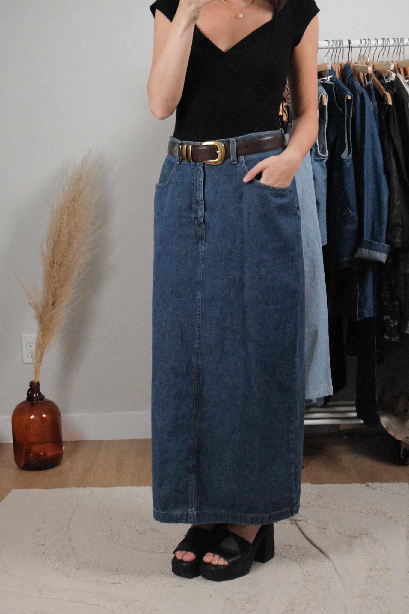 Made in Canada x Vintage x Denim Maxi Skirt (8/10)