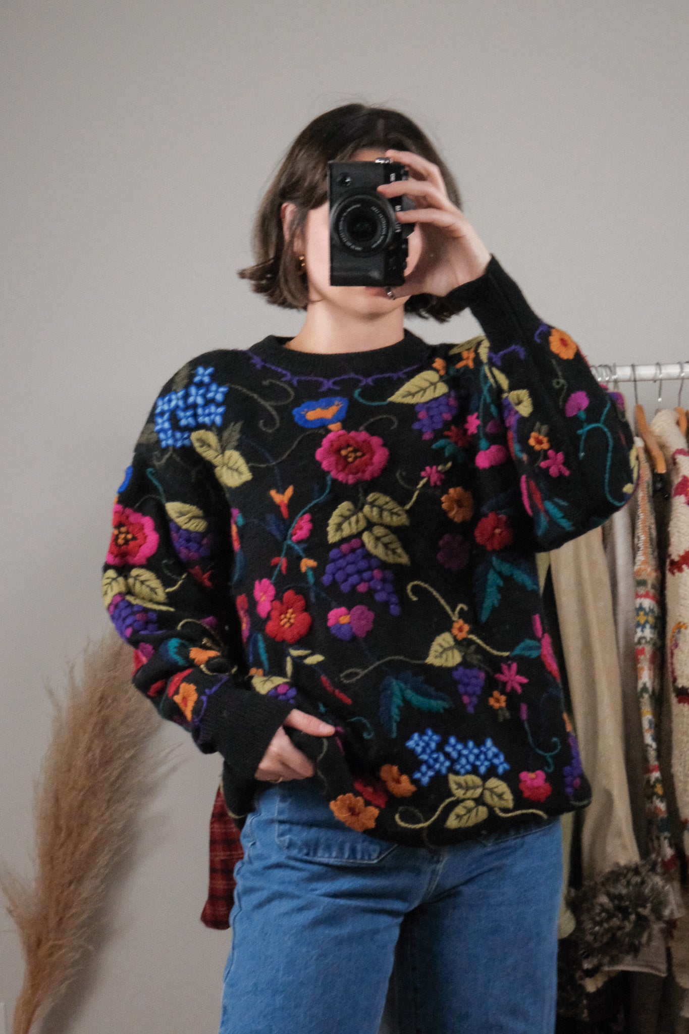 Vintage x Danier x Wool Embroidered Floral Knit (M)