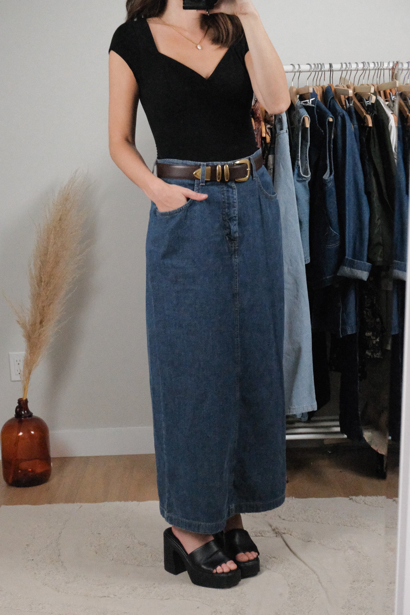 Made in Canada x Vintage x Denim Maxi Skirt (8/10)