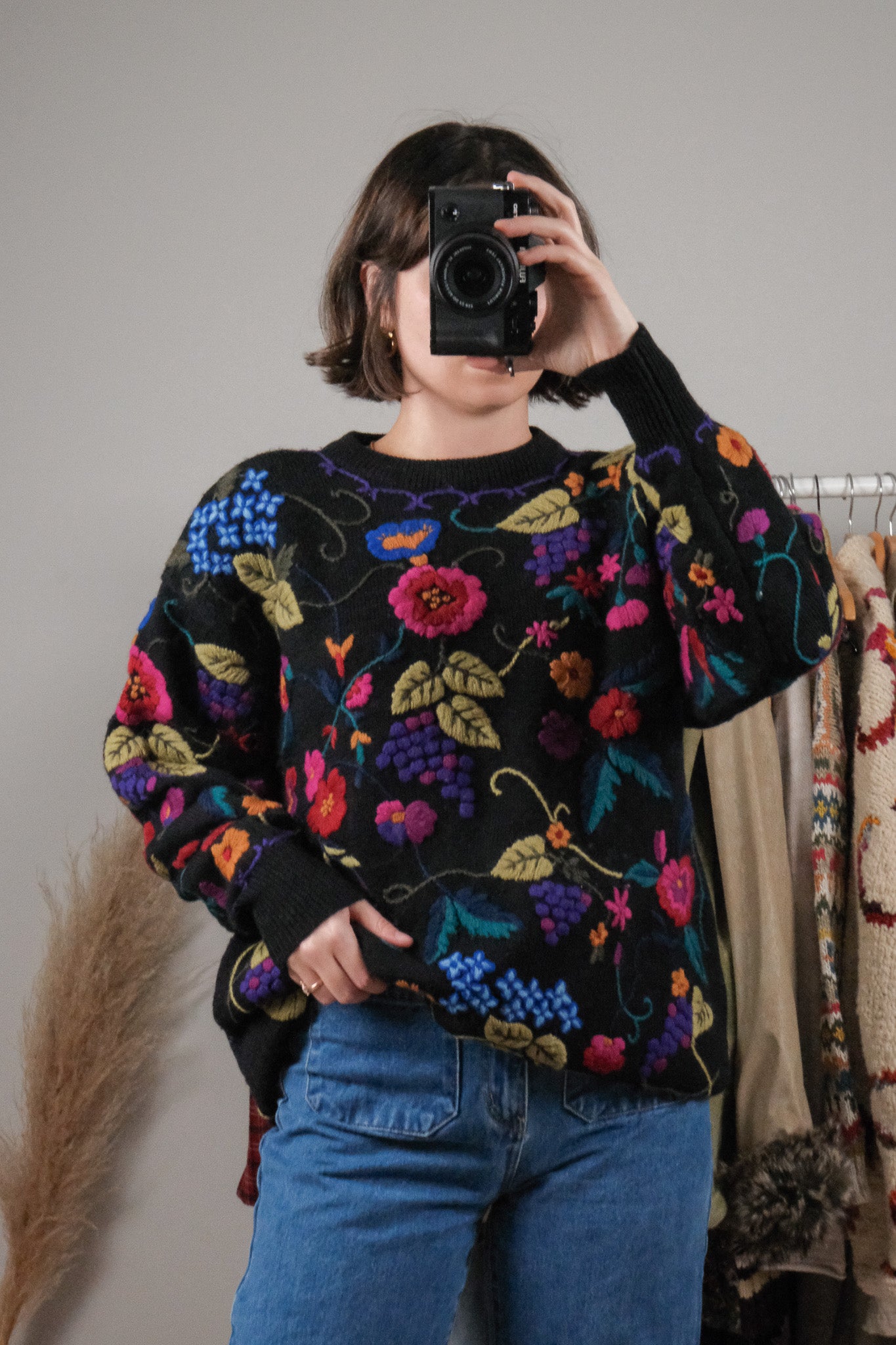 Vintage x Danier x Wool Embroidered Floral Knit (M)