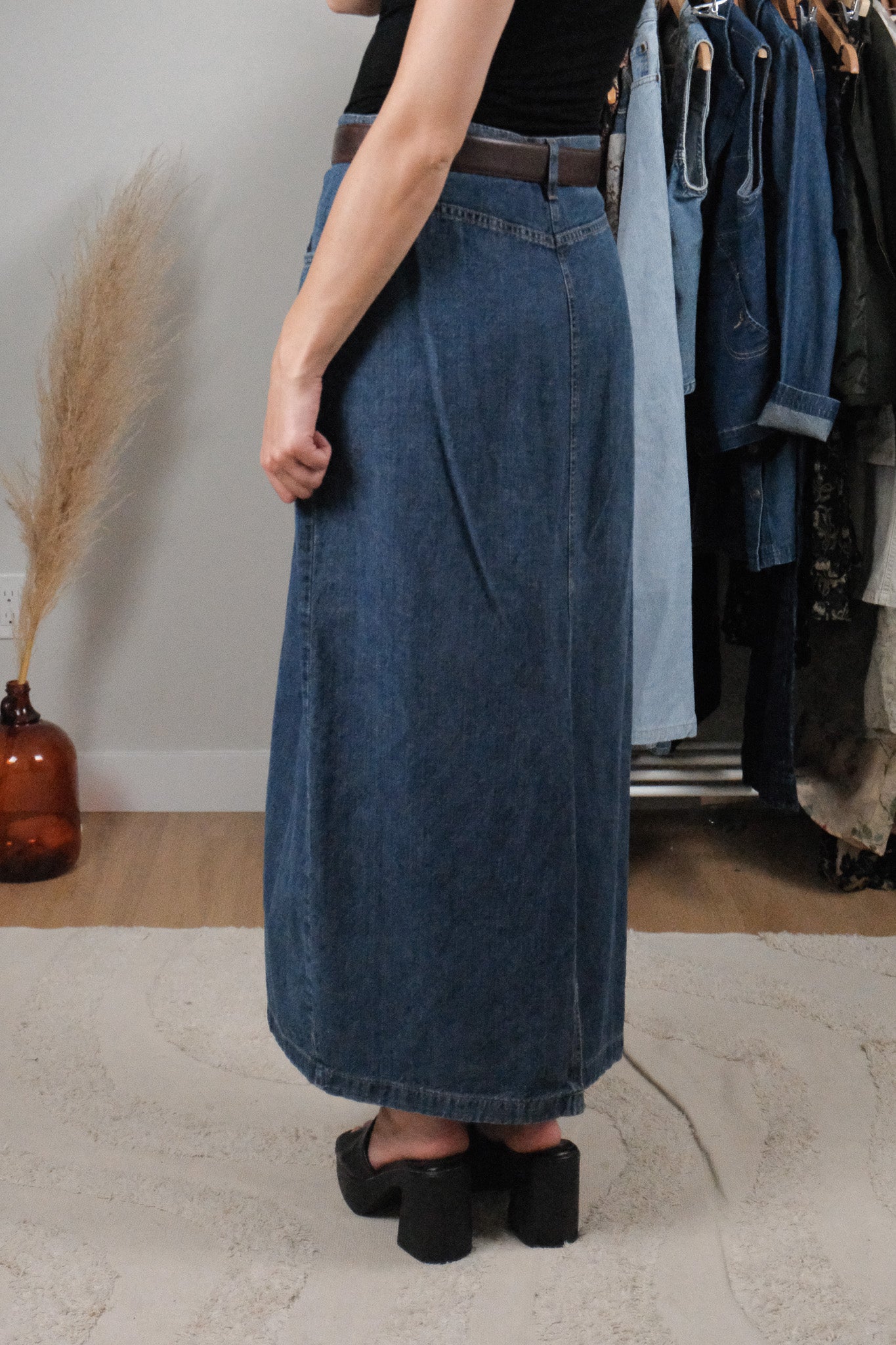 Made in Canada x Vintage x Denim Maxi Skirt (8/10)