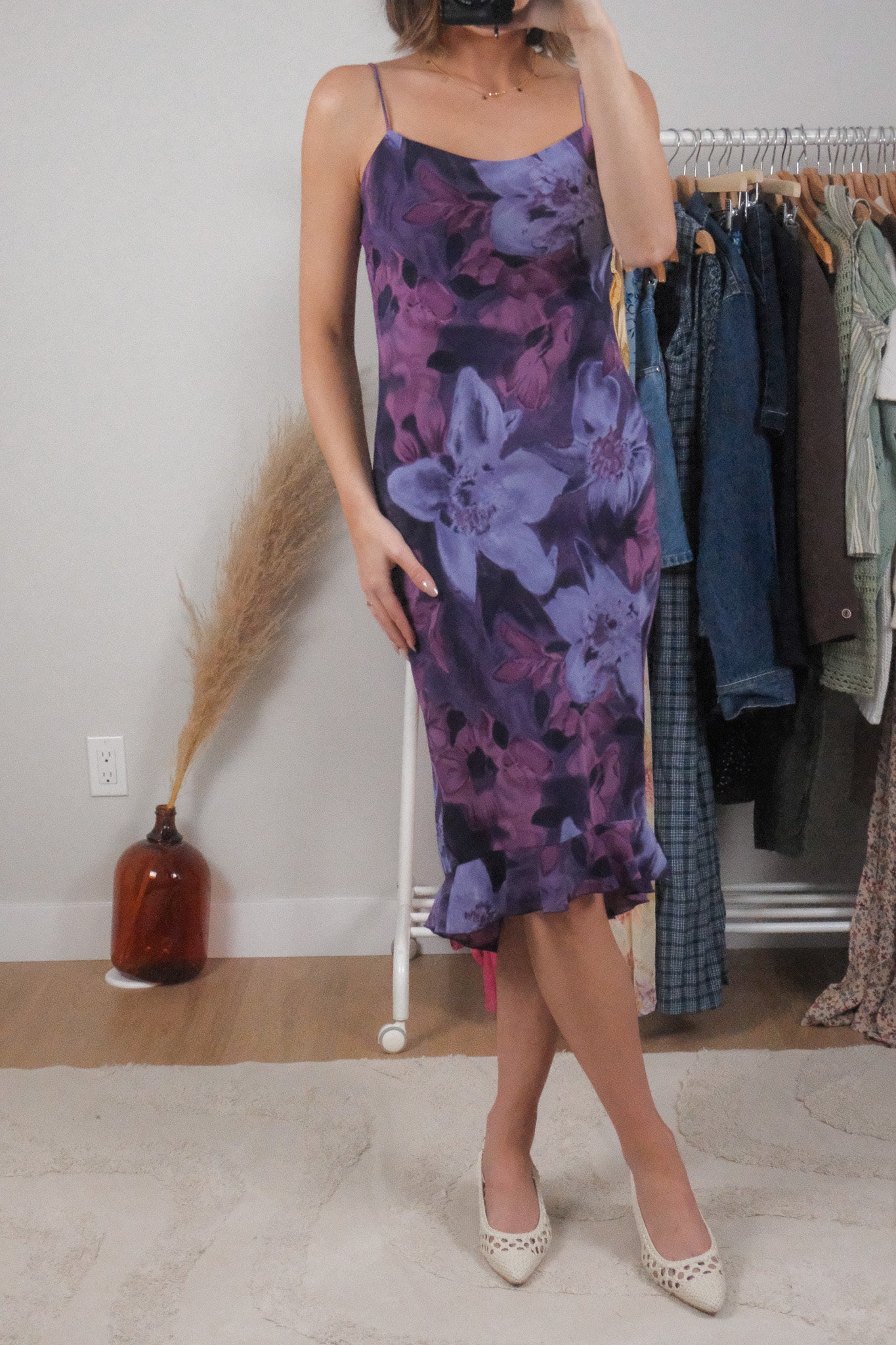 Made in Canada x Vintage x Floral Midi Dress (2/4)