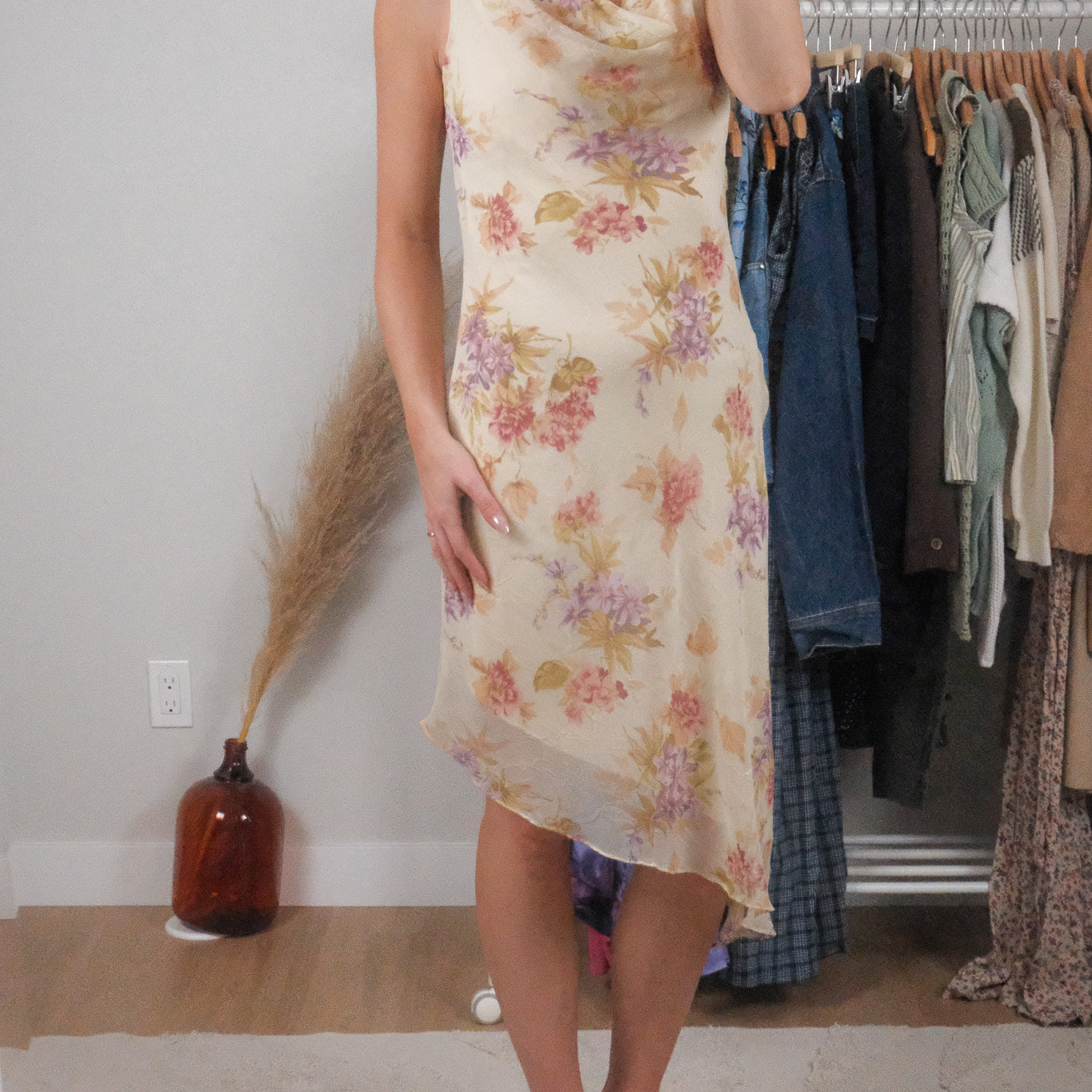 Made in USA x Vintage x Cowl Neck Floral Midi Dress (4/6)