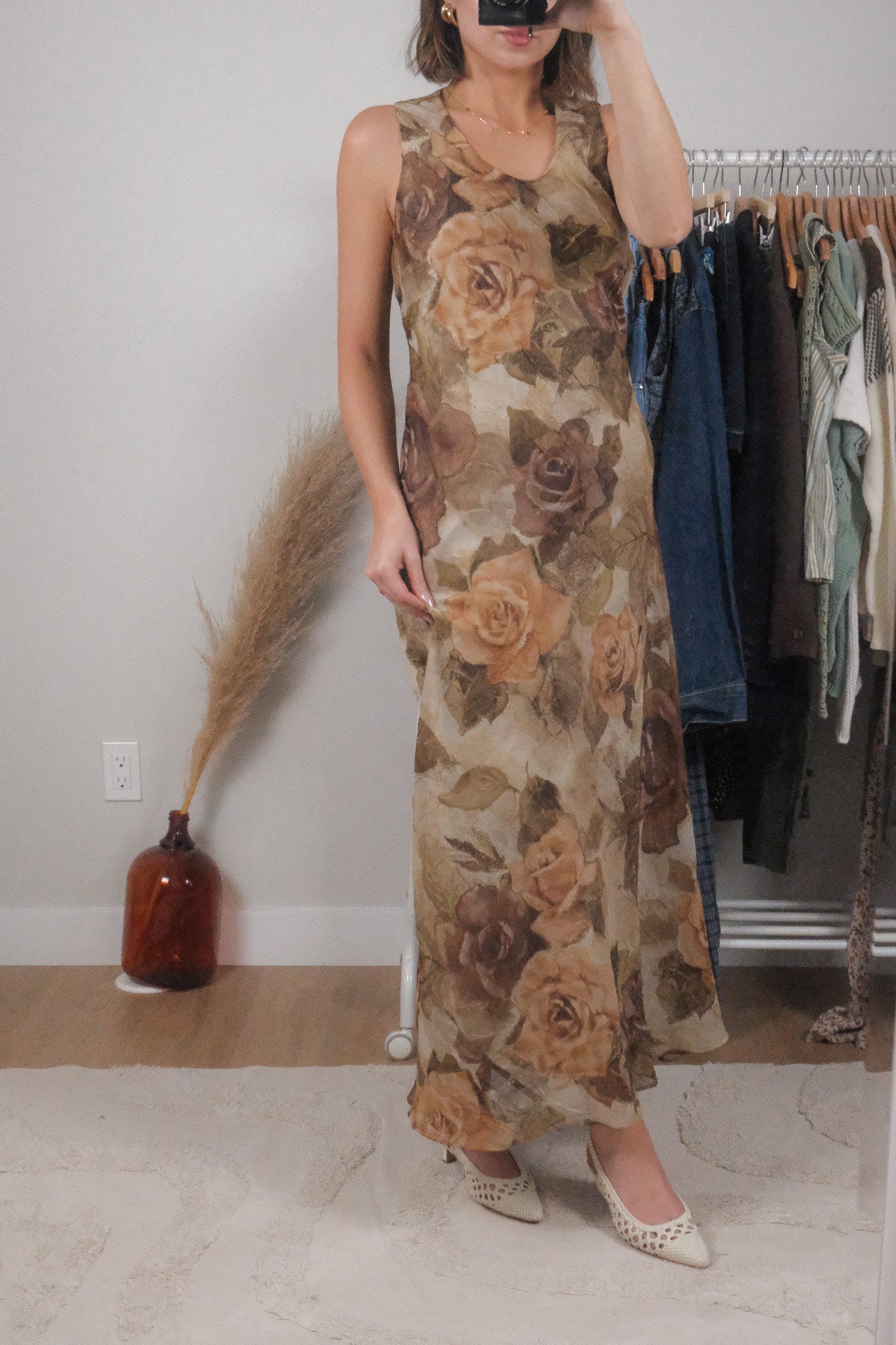 Made in Canada x Vintage x Floral Crinkle Maxi Dress (8/10)