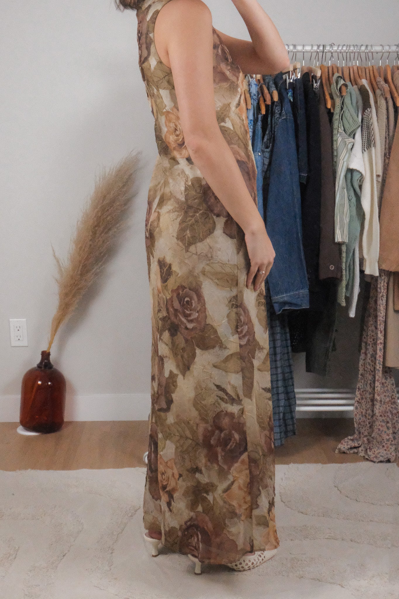 Made in Canada x Vintage x Floral Crinkle Maxi Dress (8/10)