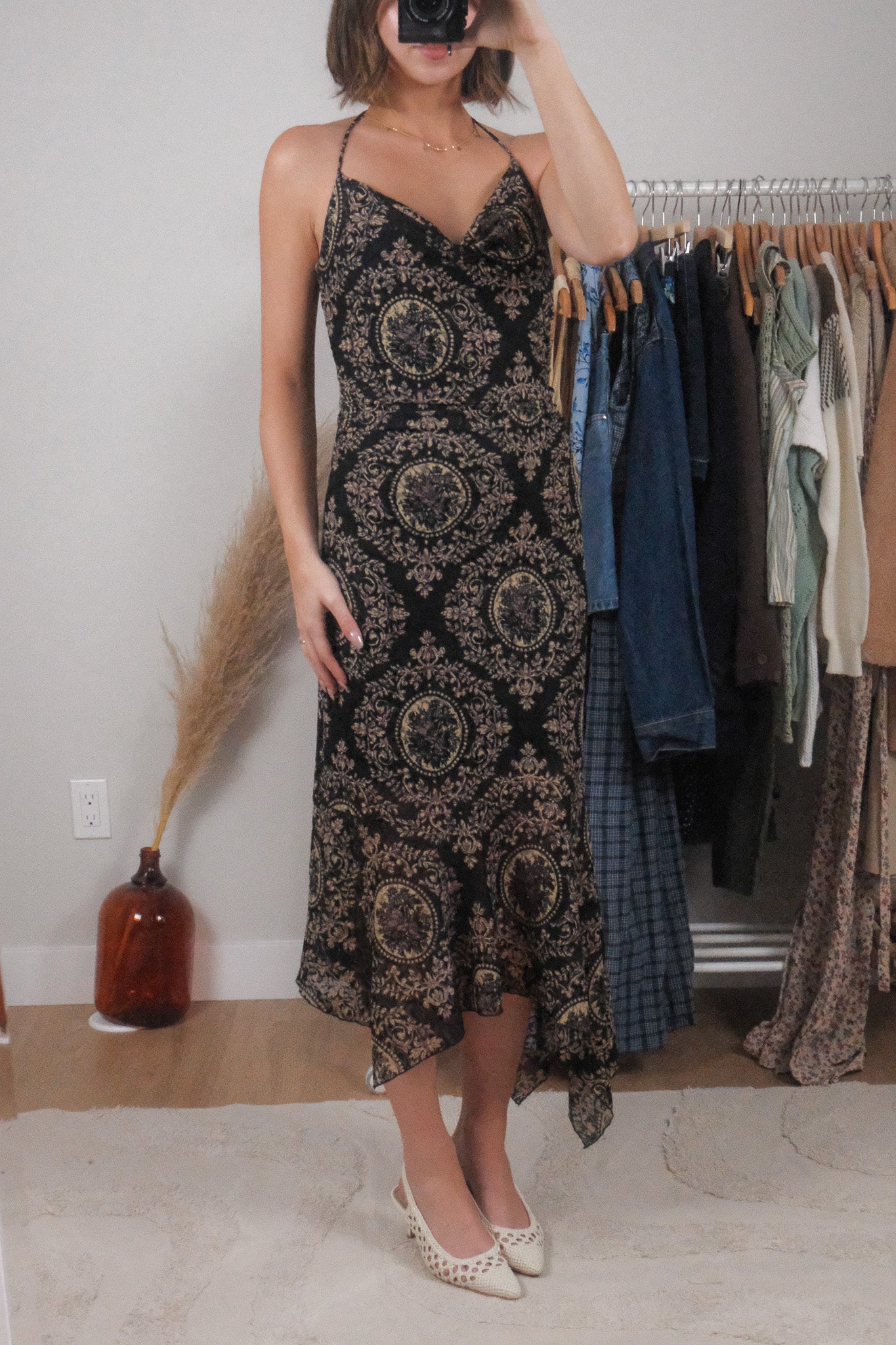 Made in Canada x Vintage x Lace Pattern Midi Dress (6)