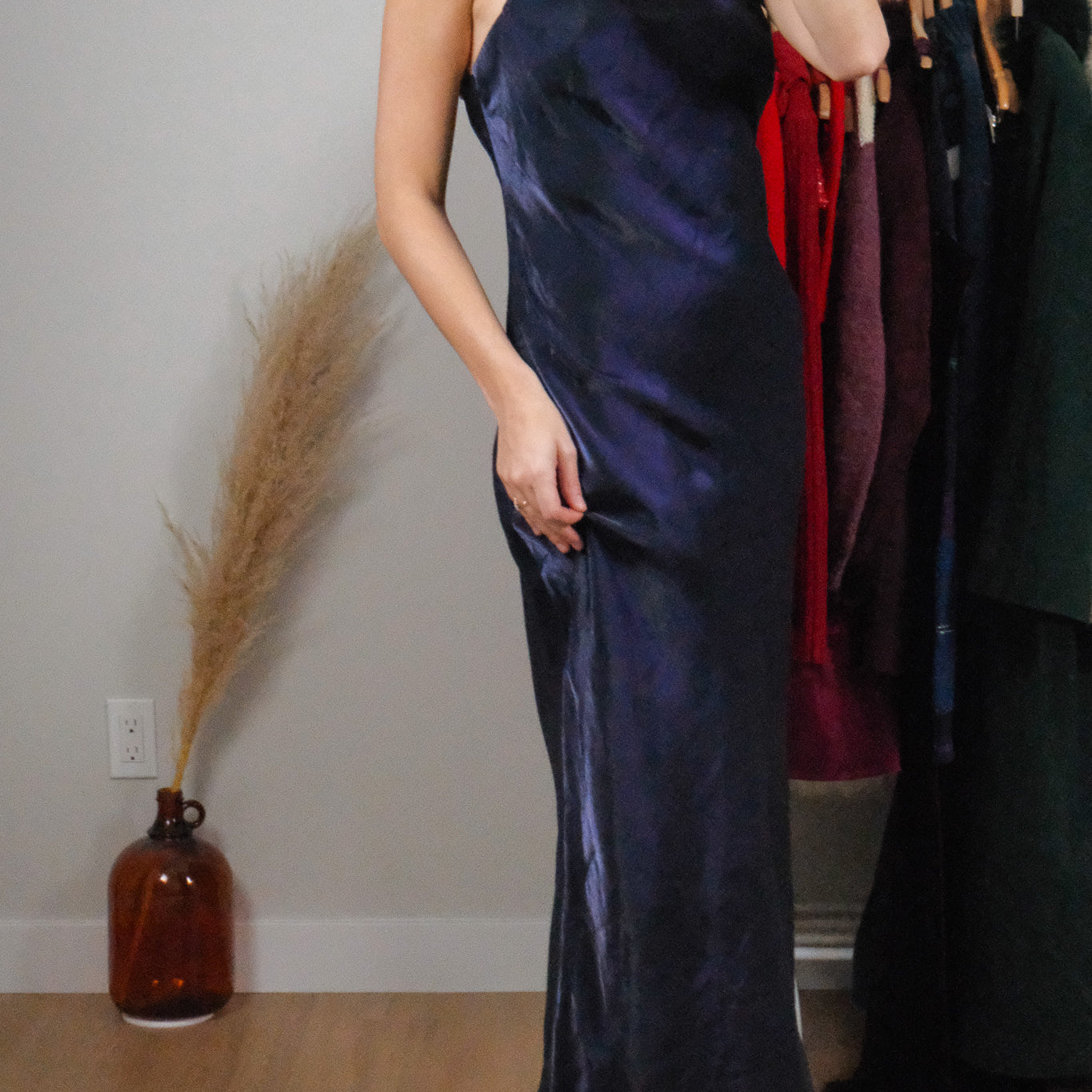 Made in Canada x Vintage x Iridescent Open Back With Beading Maxi Dress (8)