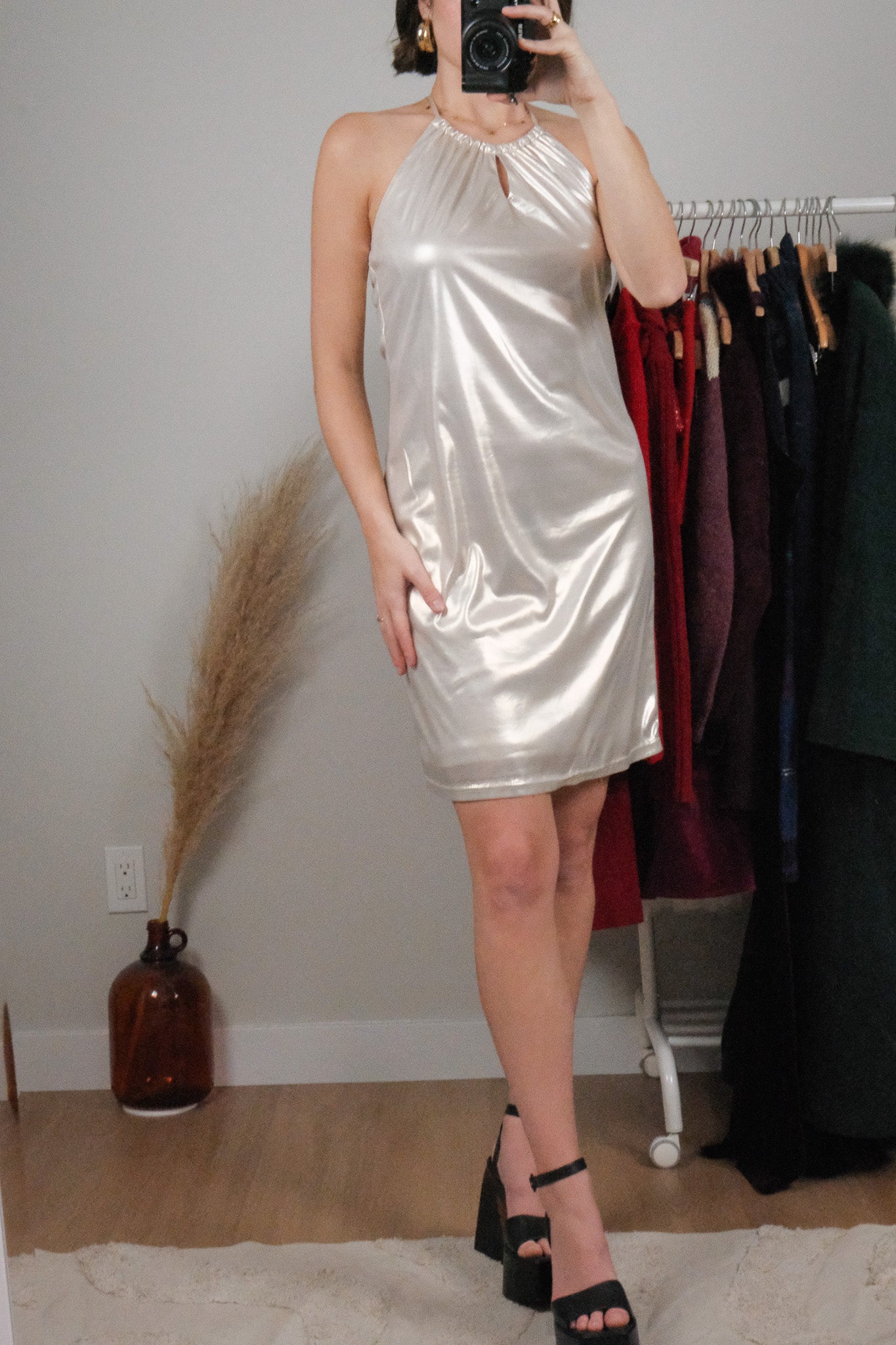 Vintage x Halter Midi Dress (M)