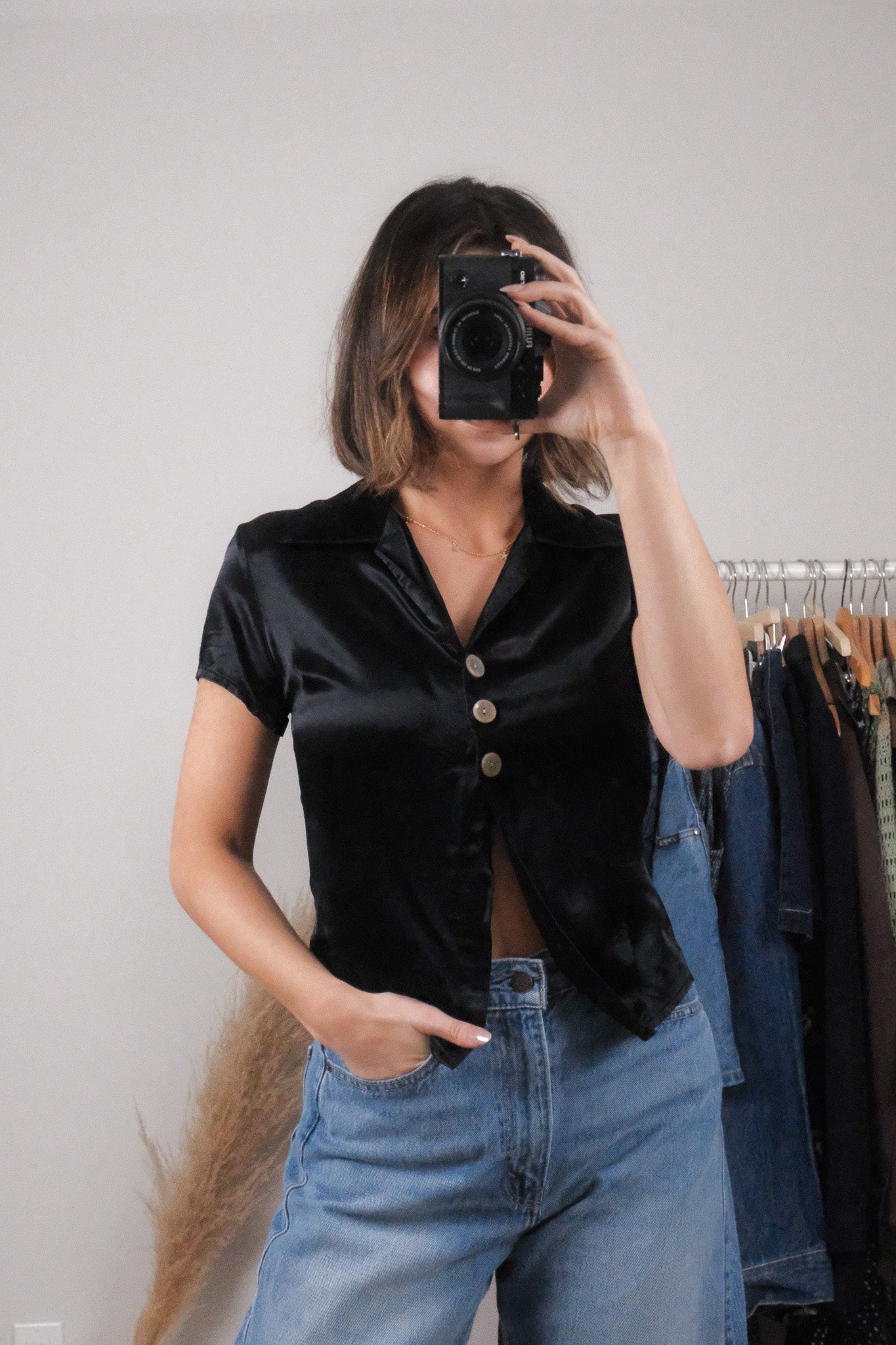 Made in Canada x Vintage x Satin Blouse (S/M)