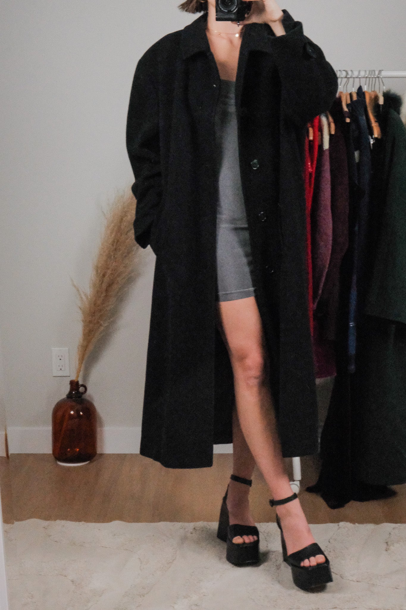 Made in Italy x Vintage x Mani by Giorgio Armani Wool Coat (M/L)