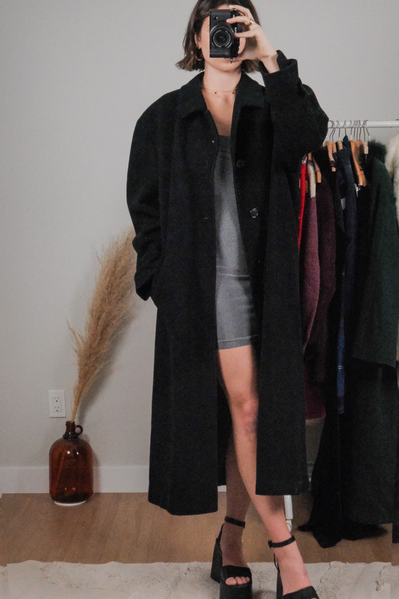 Made in Italy x Vintage x Mani by Giorgio Armani Wool Coat (M/L)