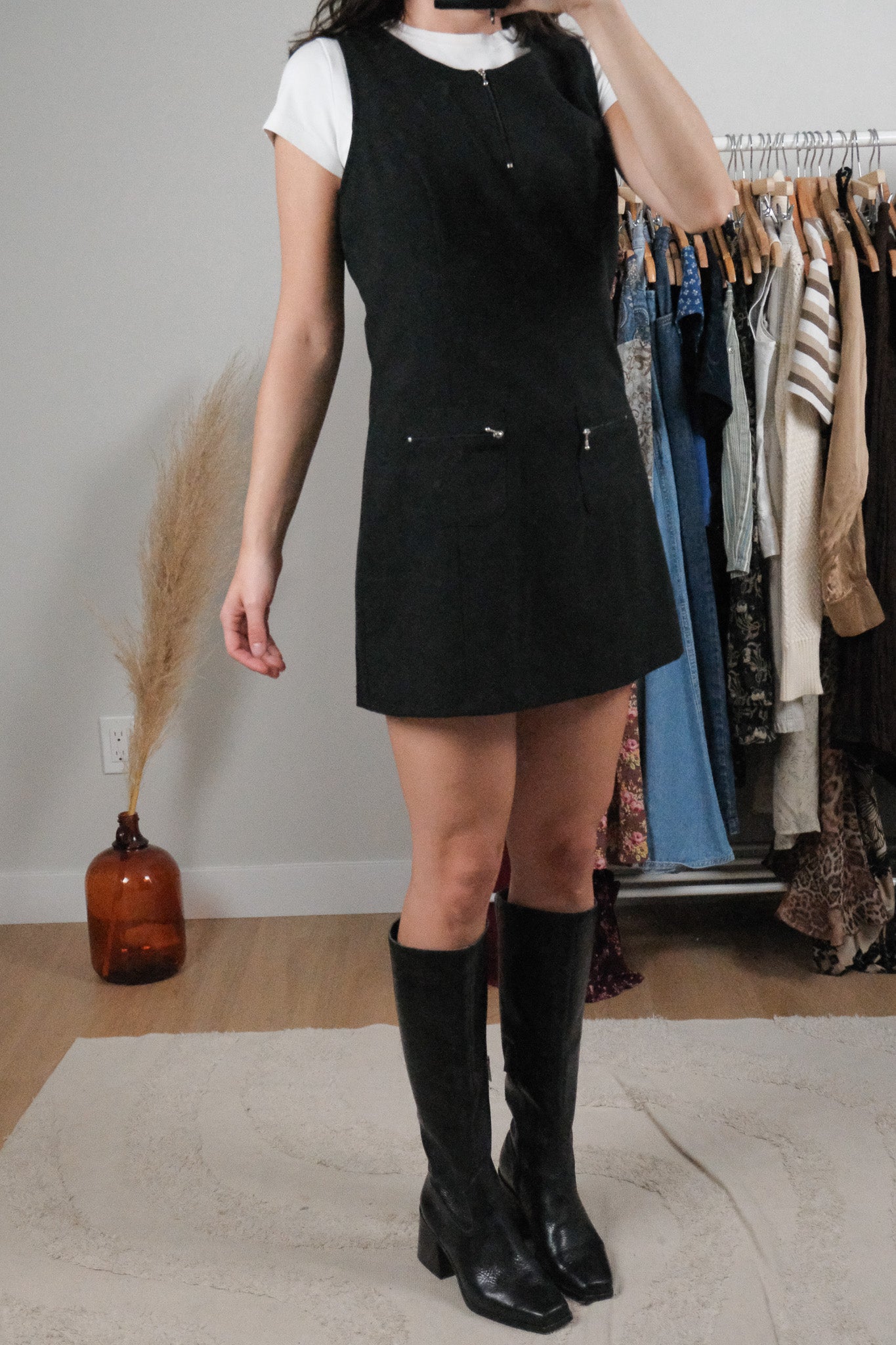 Made in Canada x Vintage x Mini Dress (S/M)