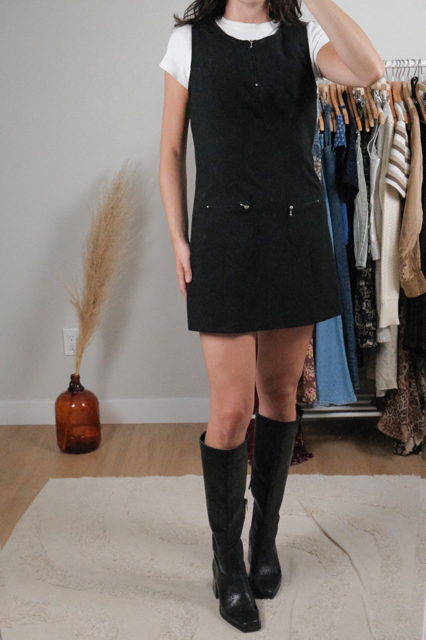 Made in Canada x Vintage x Mini Dress (S/M)