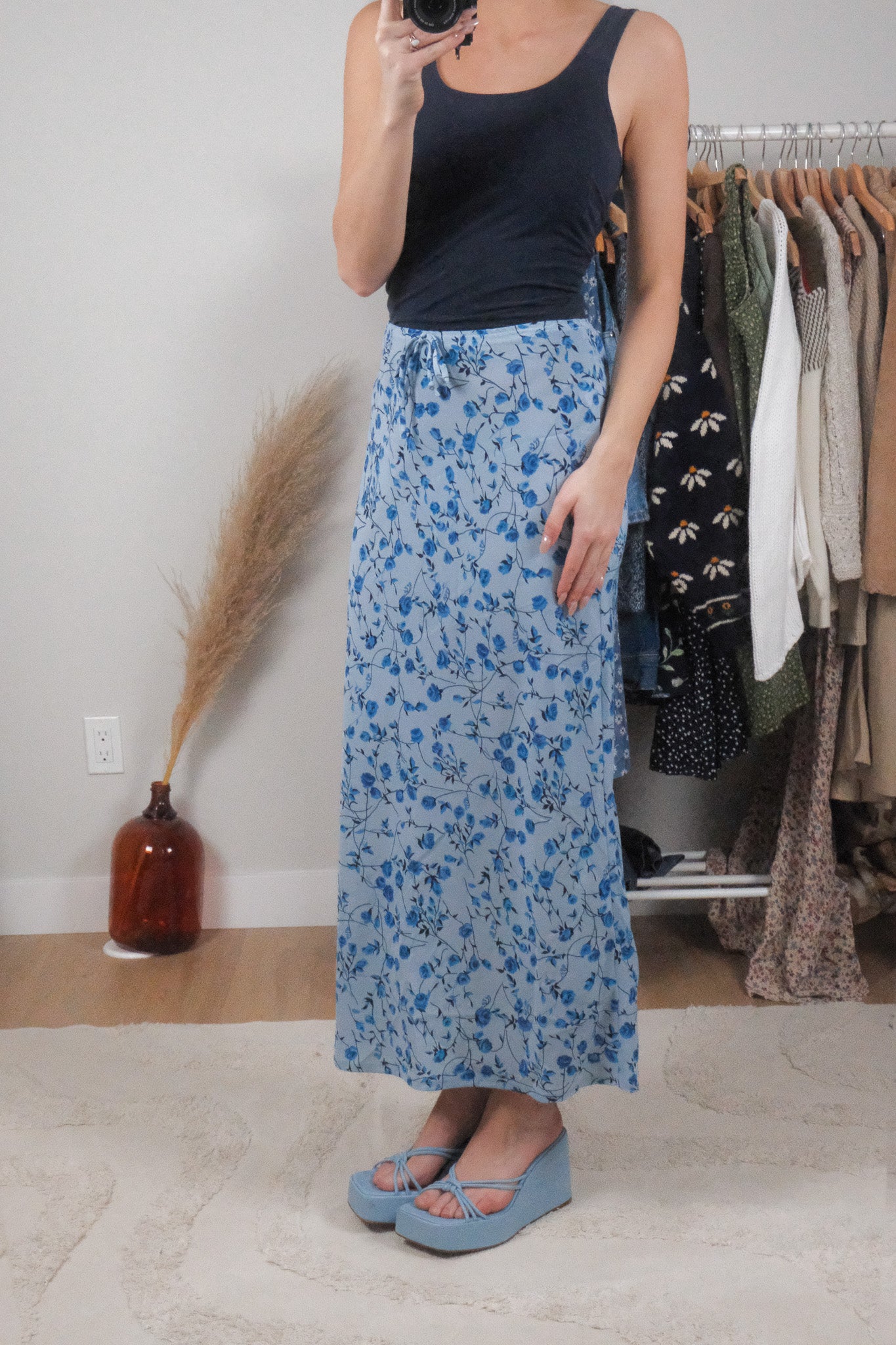 Made in Canada x Vintage x Floral Maxi Skirt (S)