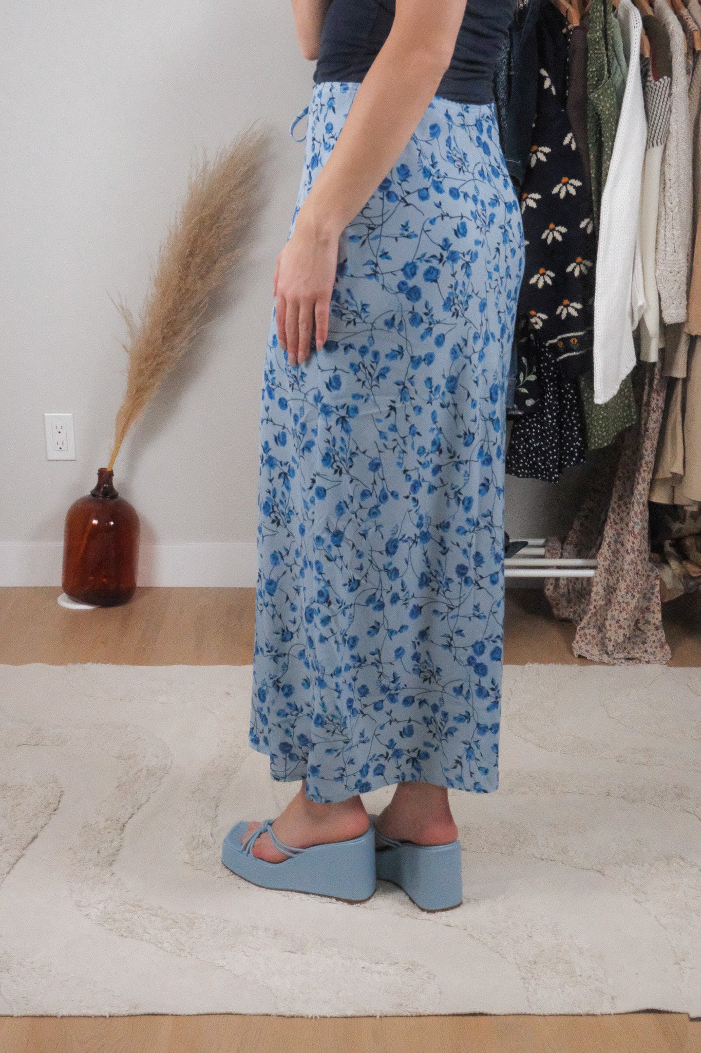 Made in Canada x Vintage x Floral Maxi Skirt (S)