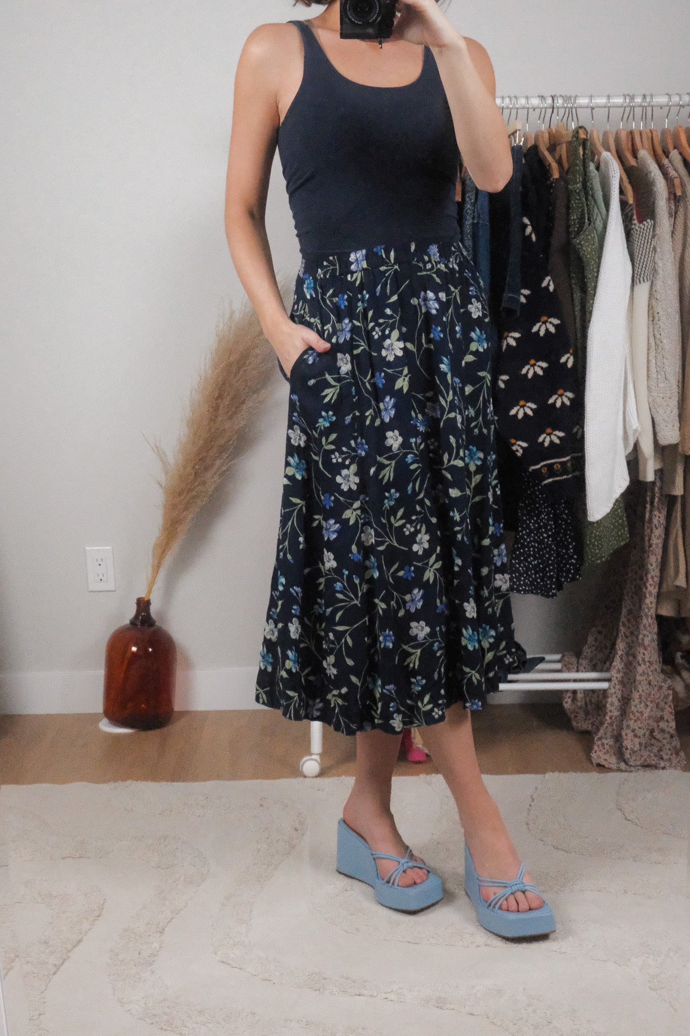 Vintage x Floral Midi Skirt (S)