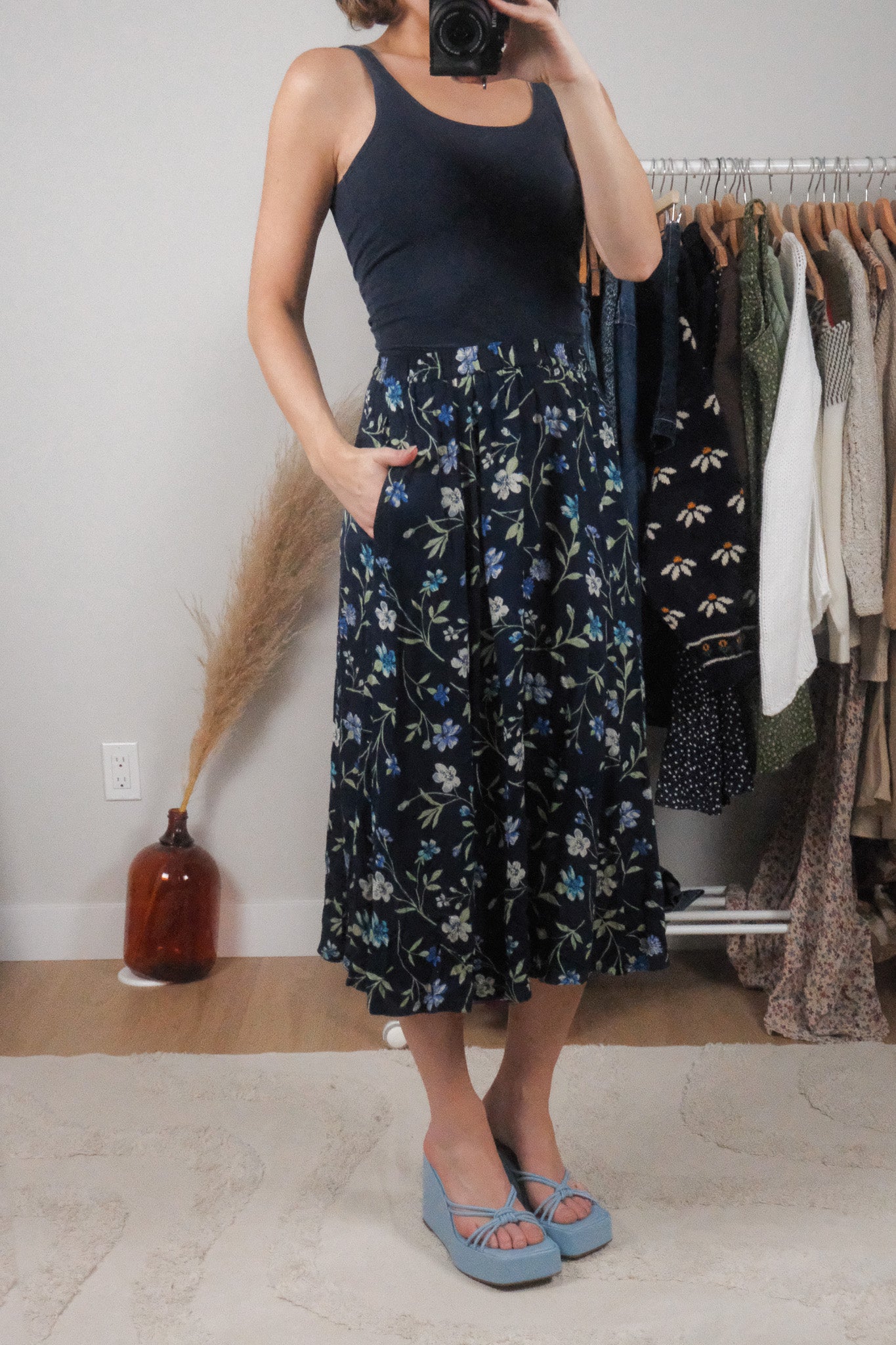 Vintage x Floral Midi Skirt (S)