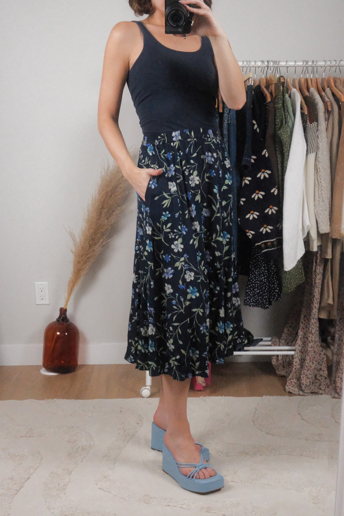 Vintage x Floral Midi Skirt (S)