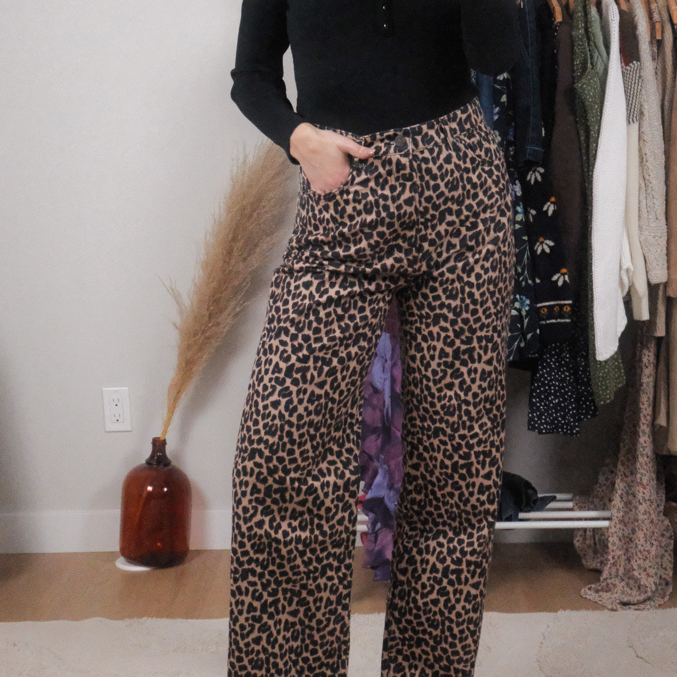 NWT x Reformation x Cotton Cheetah Pants (4)