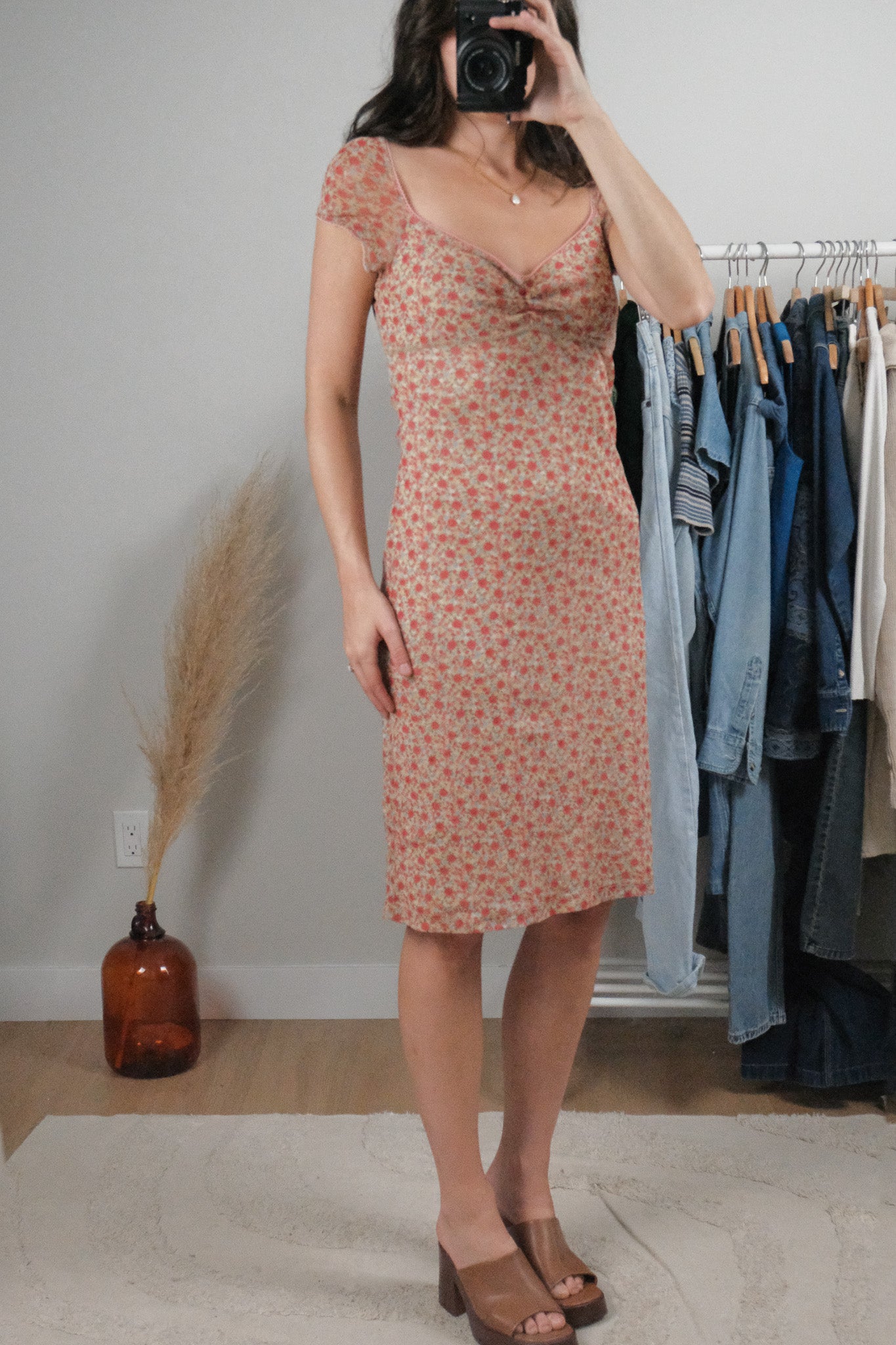 Made in Canada x Vintage x Floral Mesh Midi Dress (4-6)