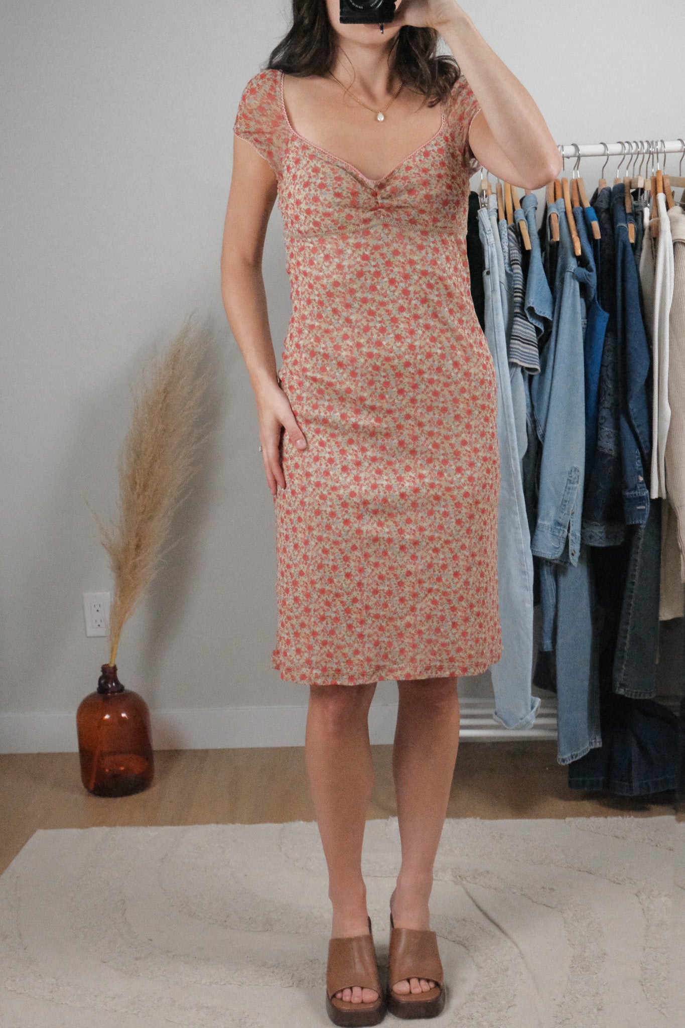 Made in Canada x Vintage x Floral Mesh Midi Dress (4-6)