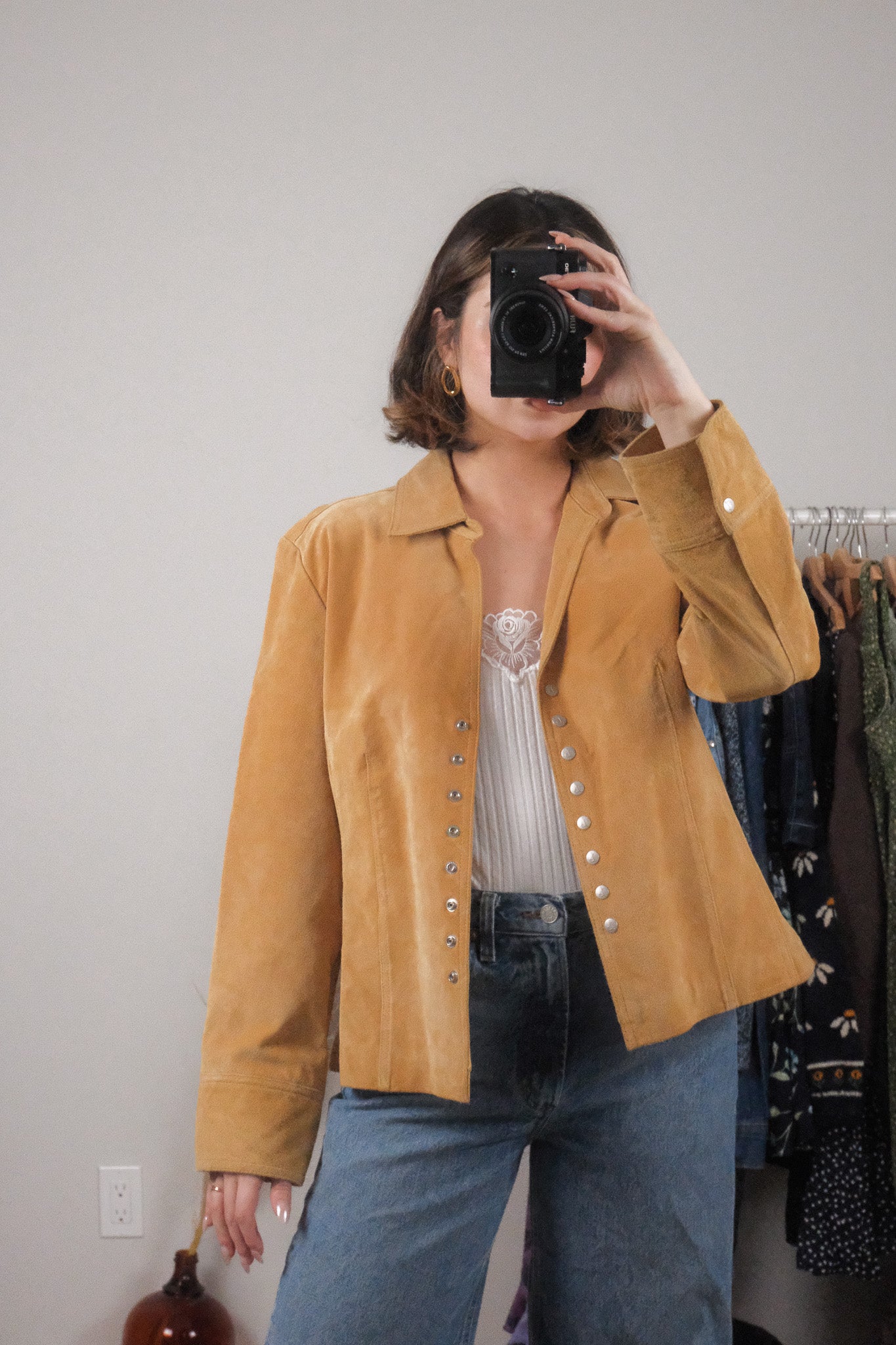 Vintage x 100% Suede Button Jacket (M-L)