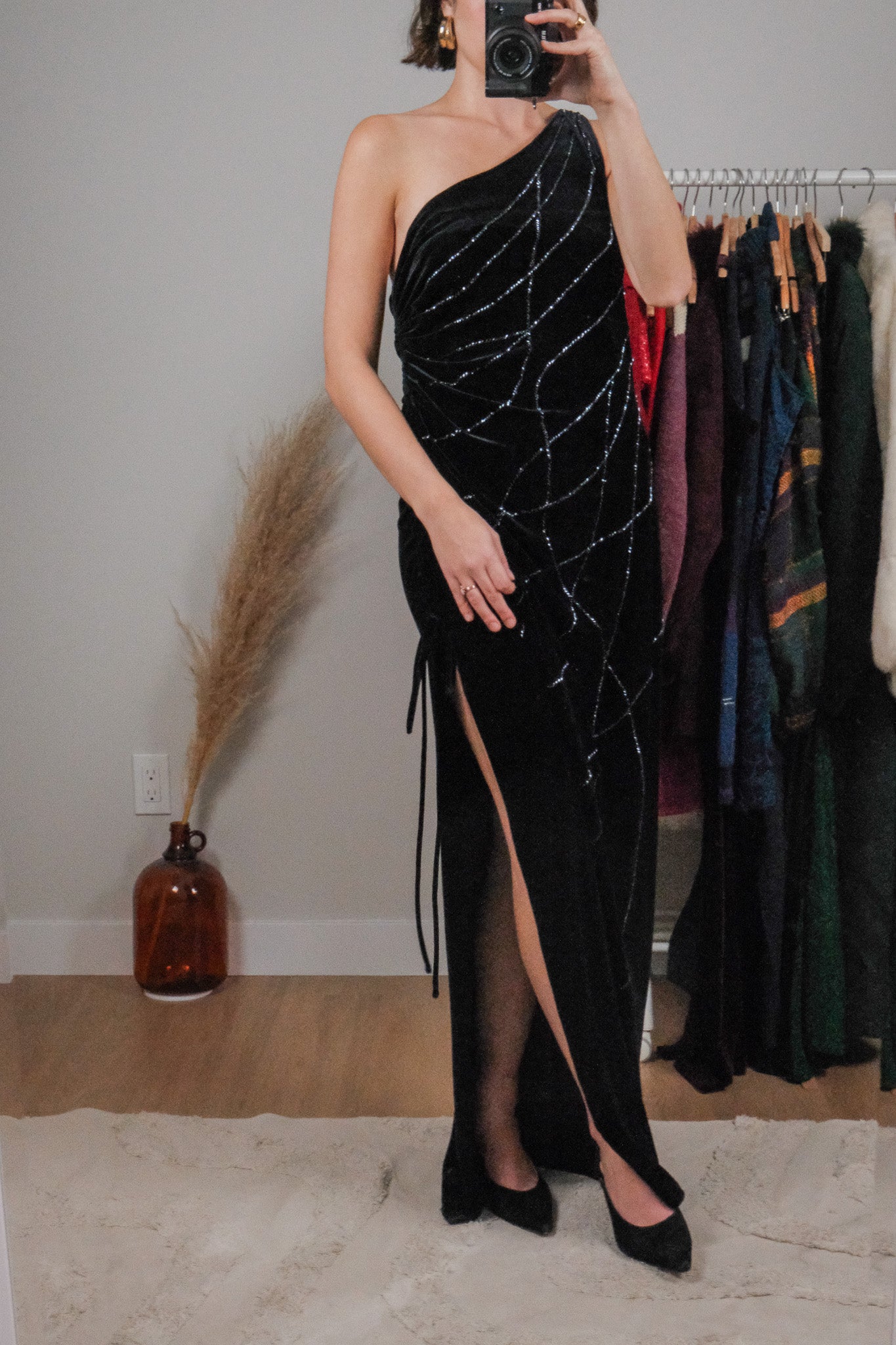 Vintage x One Shoulder Beaded Chinched Maxi Dress (M)