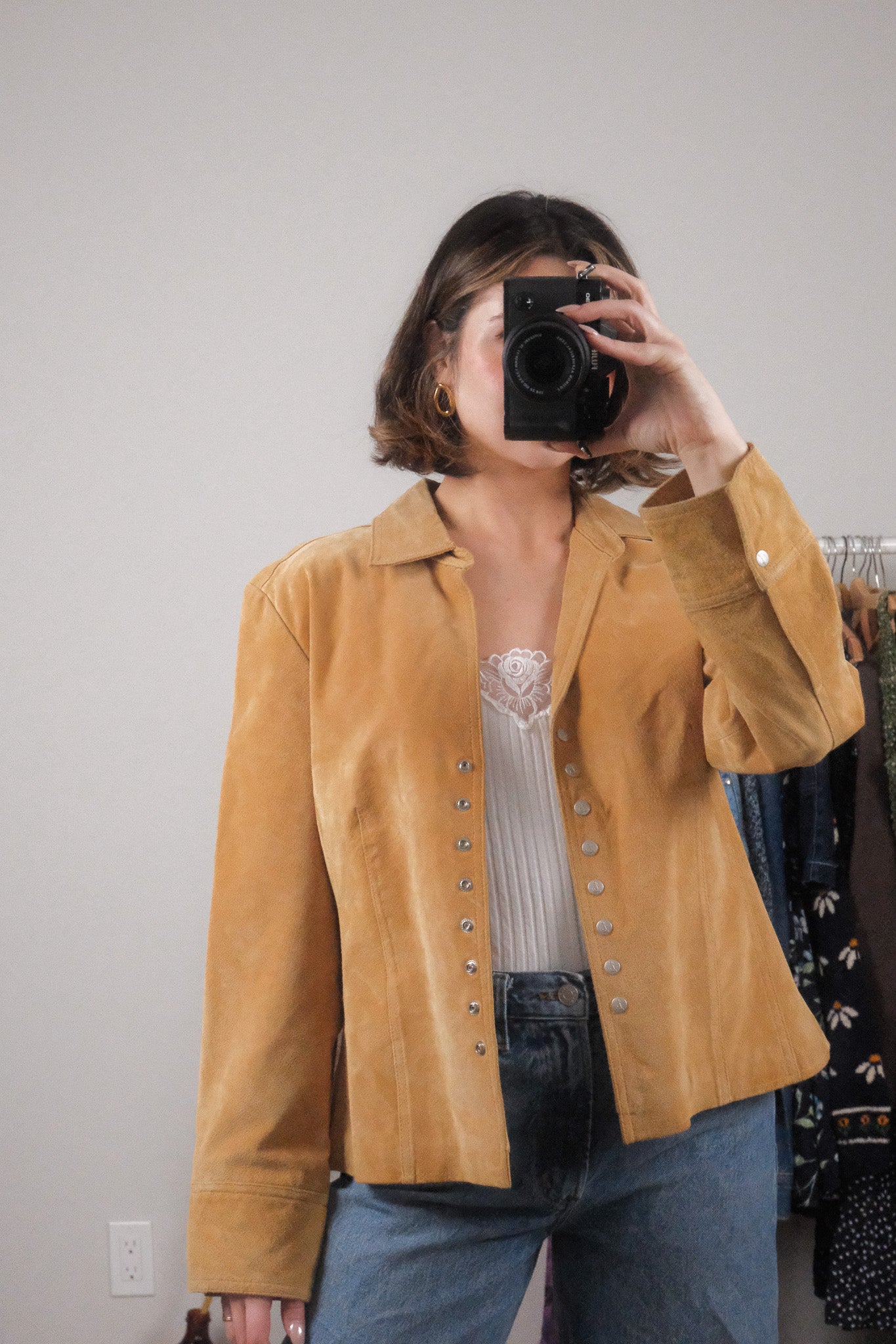 Vintage x 100% Suede Button Jacket (M-L)