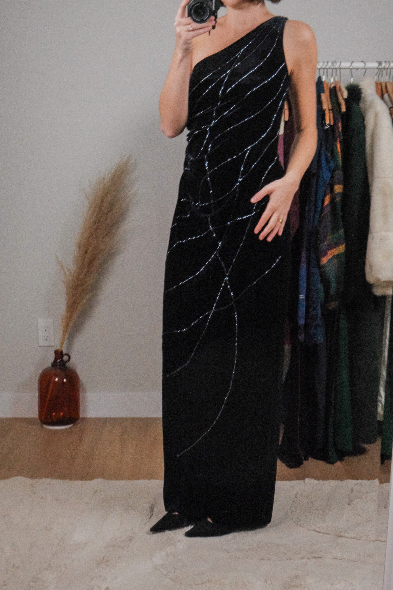Vintage x One Shoulder Beaded Chinched Maxi Dress (M)