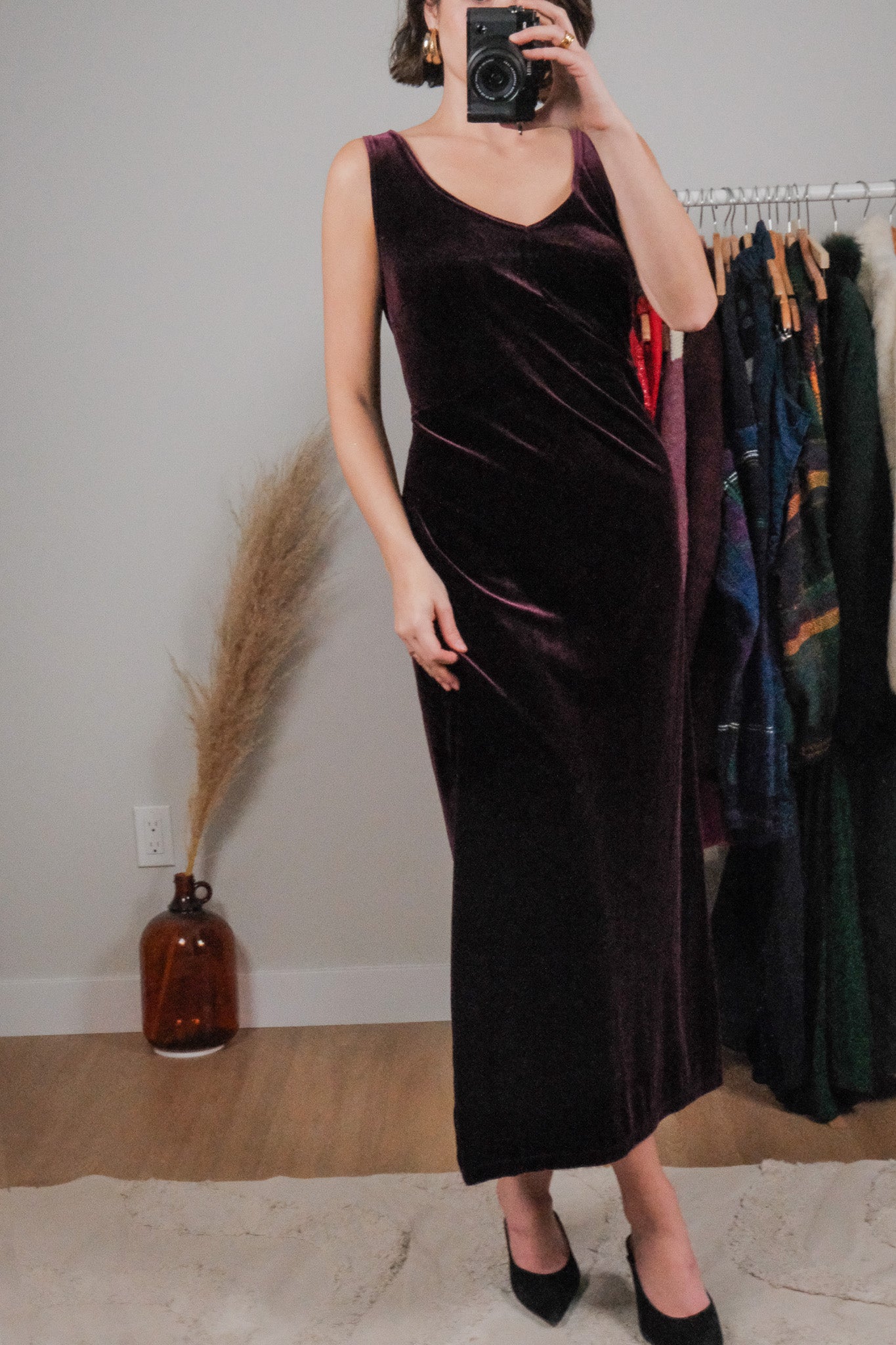 Made in Canada x Vintage x Velvet Maxi Dress (14)