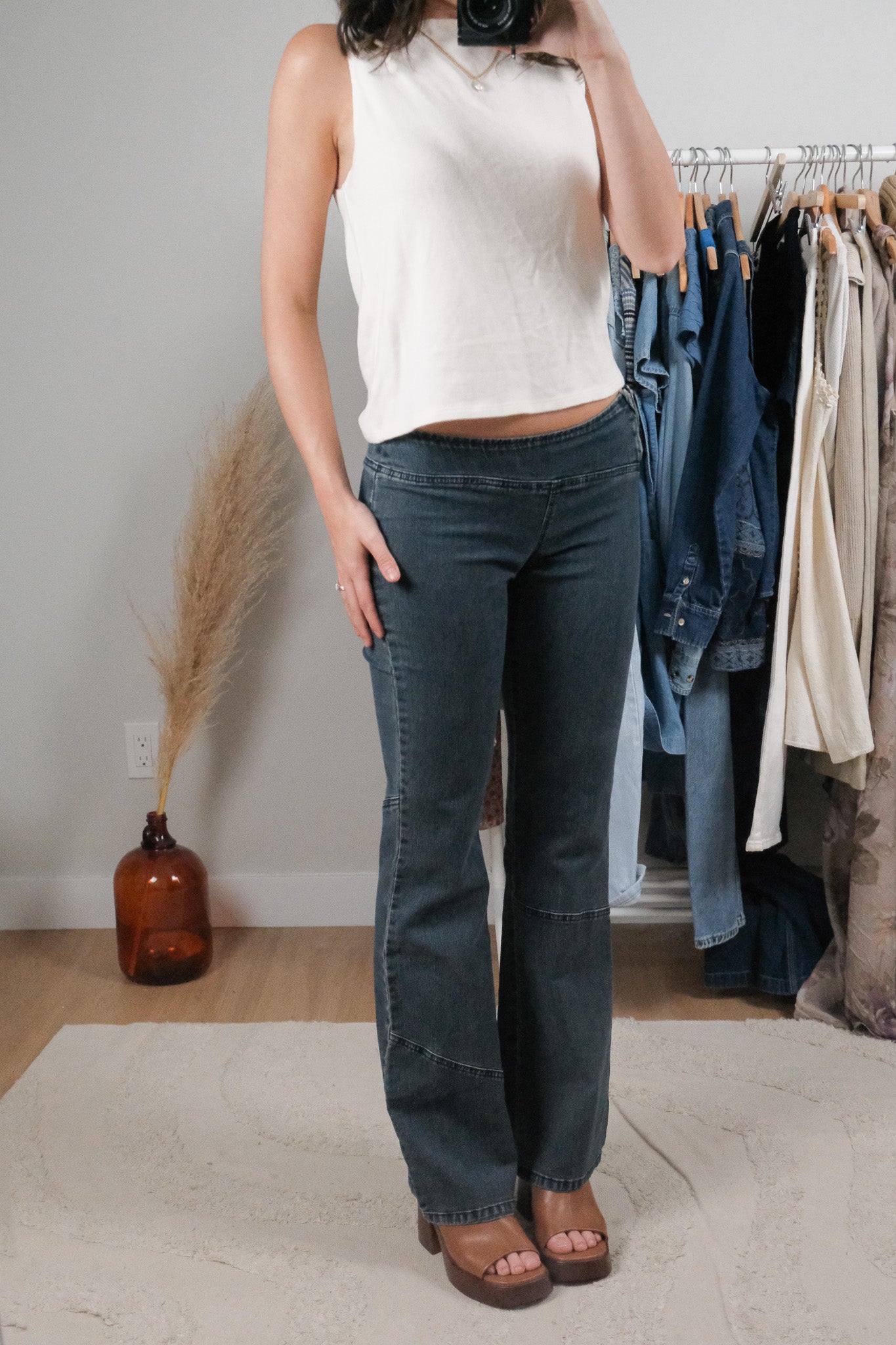 Vintage x Low Rise Jeans (4)