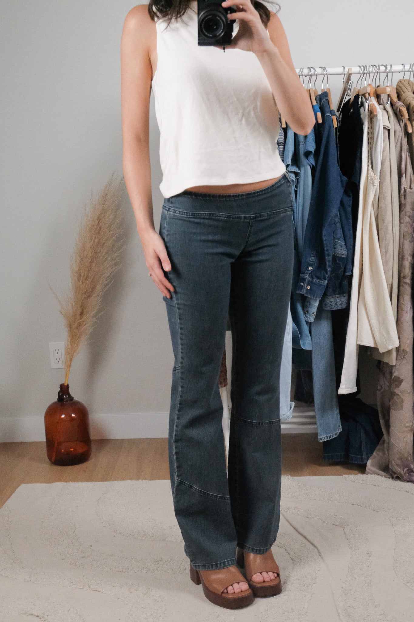 Vintage x Low Rise Jeans (4)