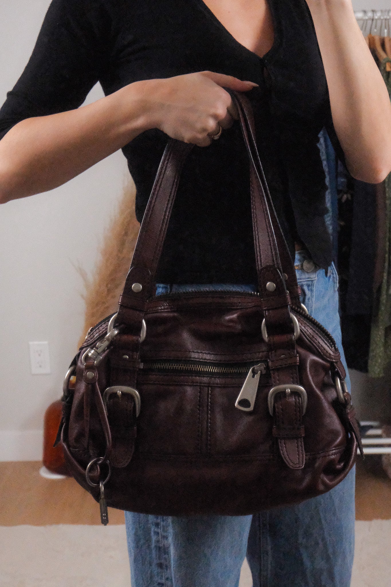 Vintage x Leather Fossil Buckle Shoulder Purse