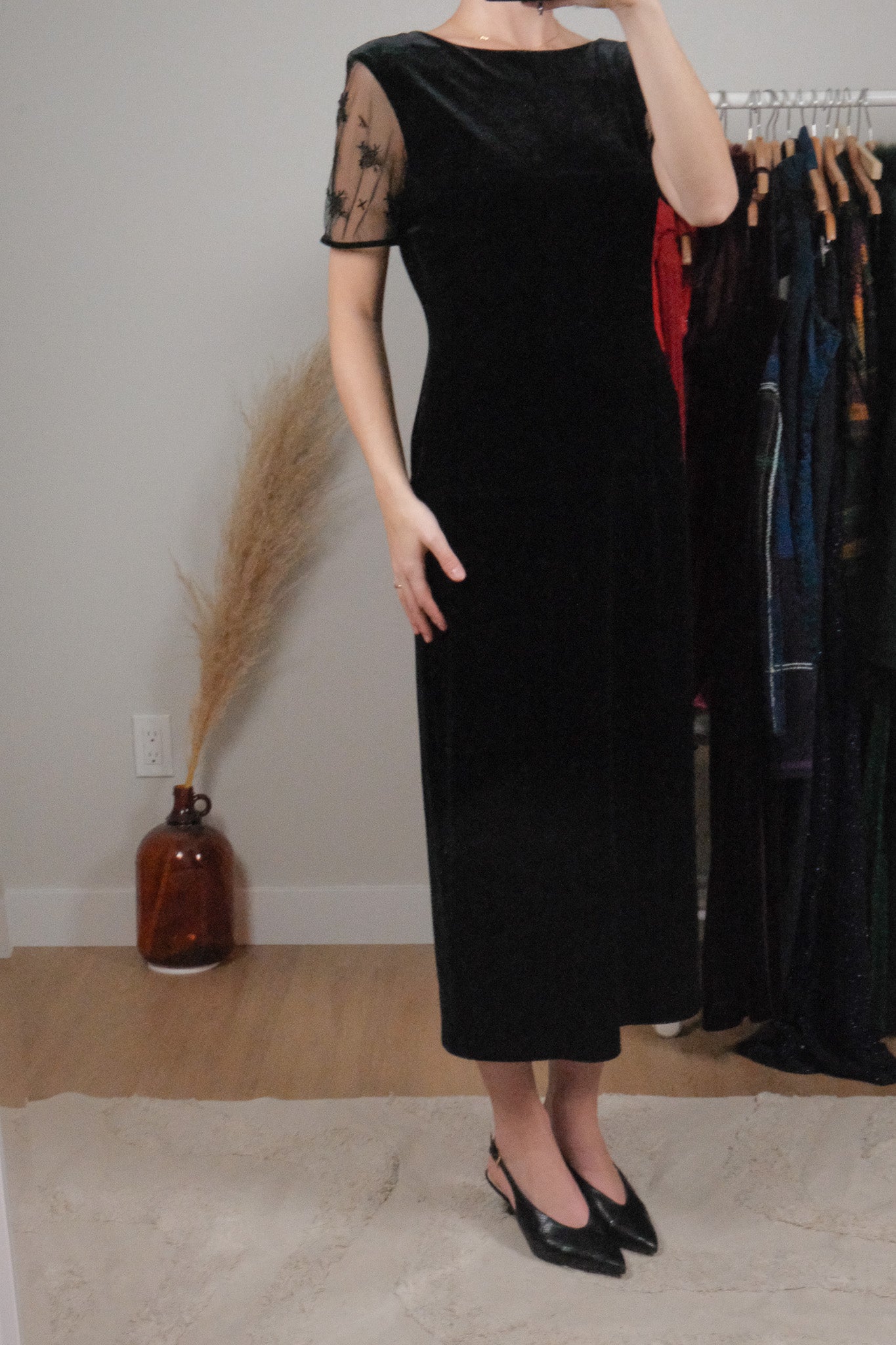 Vintage x Beaded Sleeve Velvet Midi Dress (10/12)