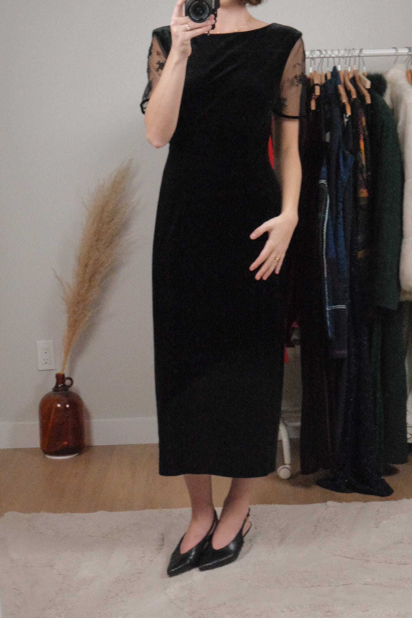 Vintage x Beaded Sleeve Velvet Midi Dress (10/12)