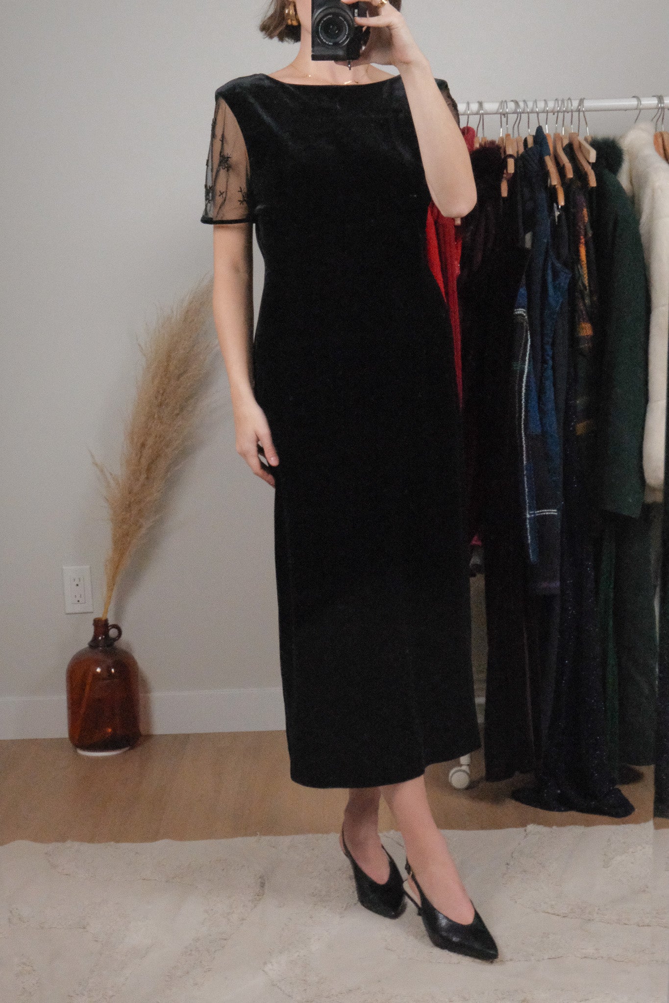 Vintage x Beaded Sleeve Velvet Midi Dress (10/12)