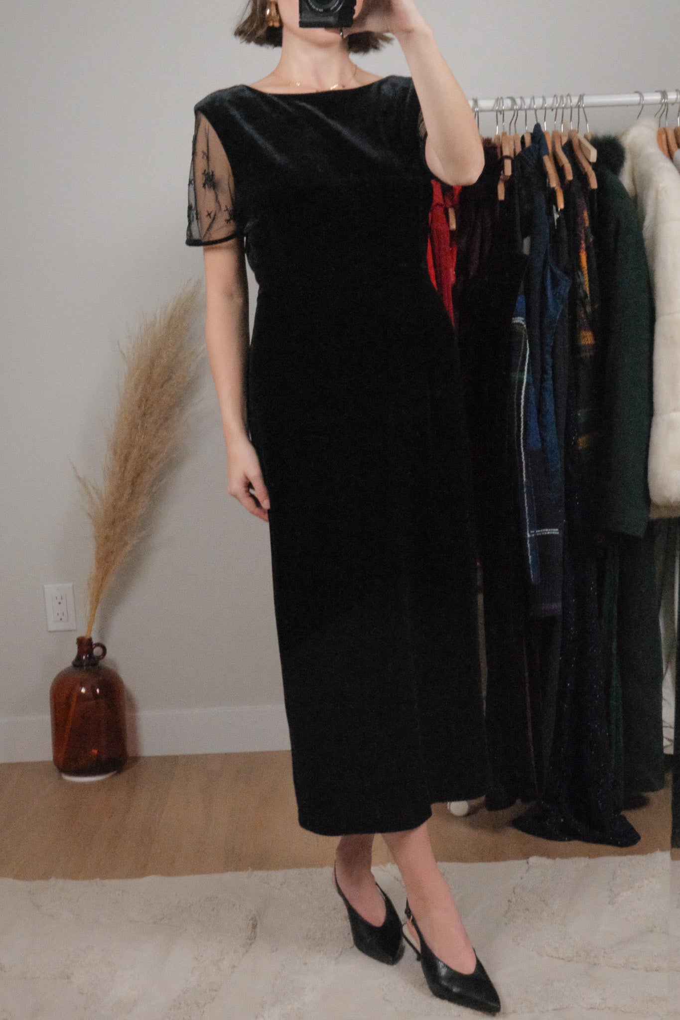 Vintage x Beaded Sleeve Velvet Midi Dress (10/12)