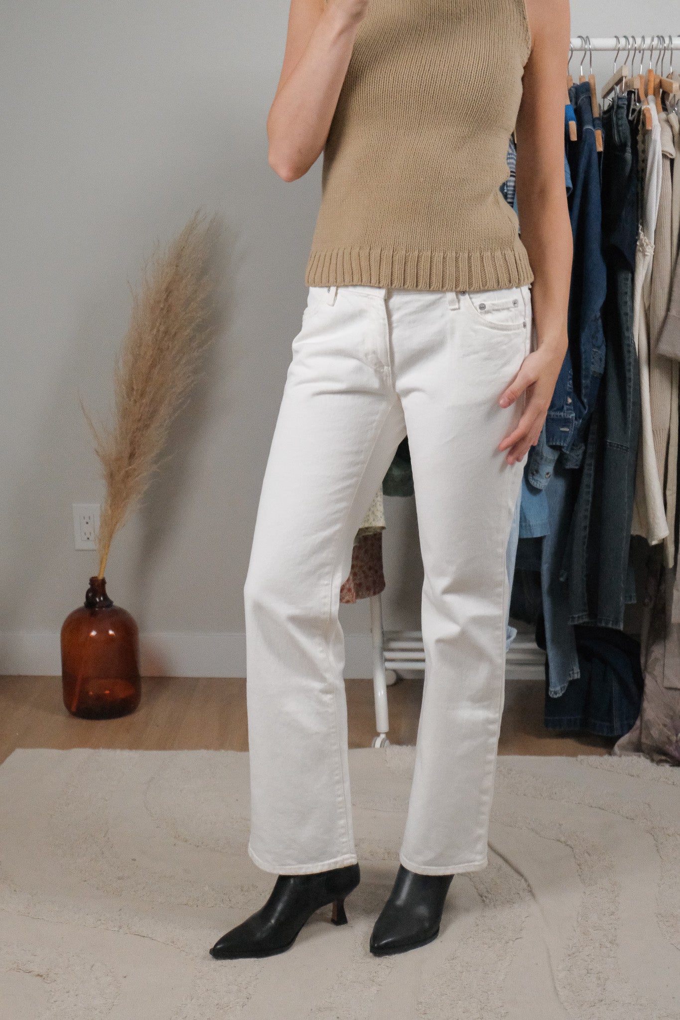 Vintage x Low Rise Boot Cut Jeans (4)