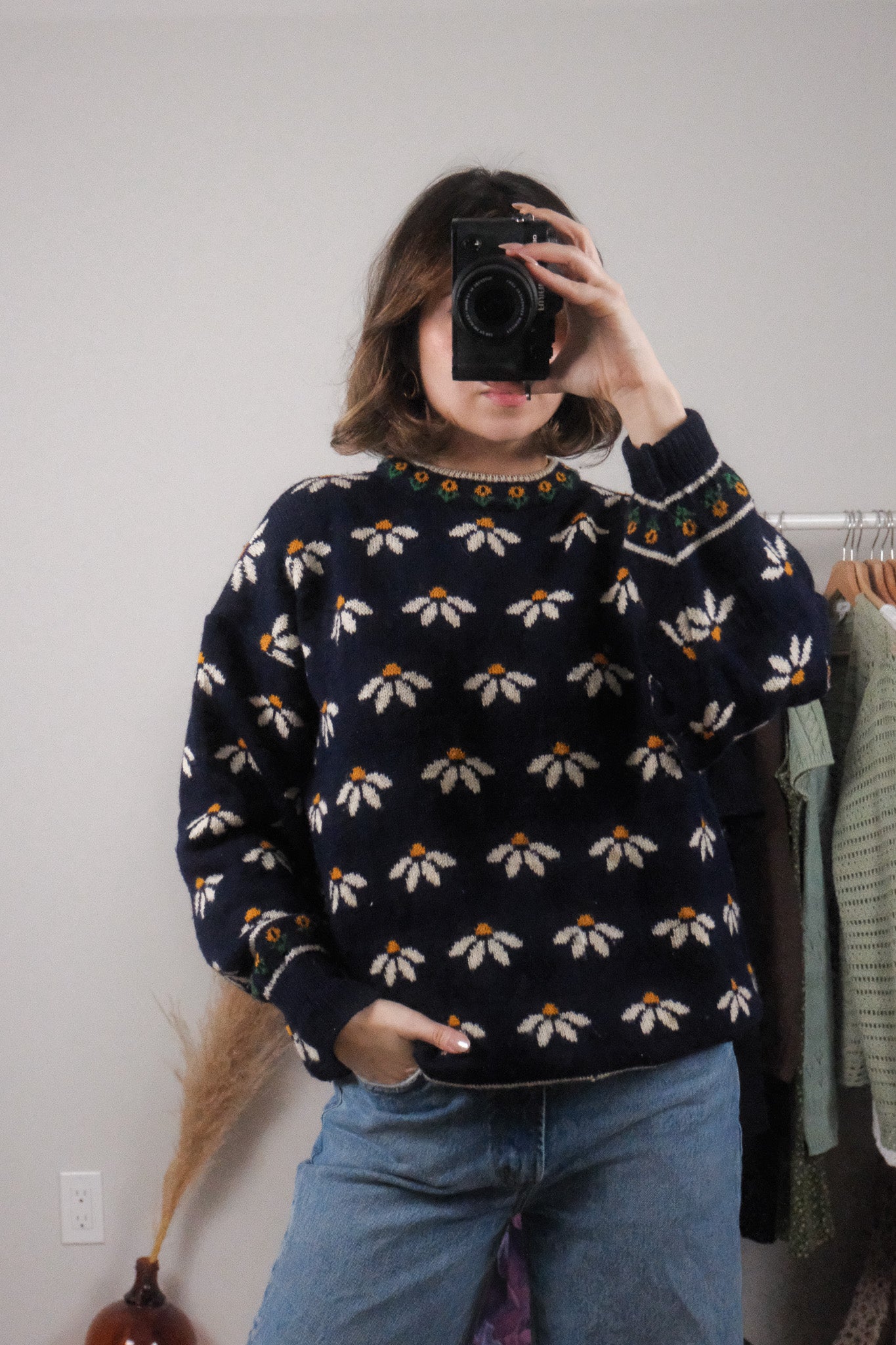 Made in Great Britan x Vintage x Wool Daisy Knit (L) **