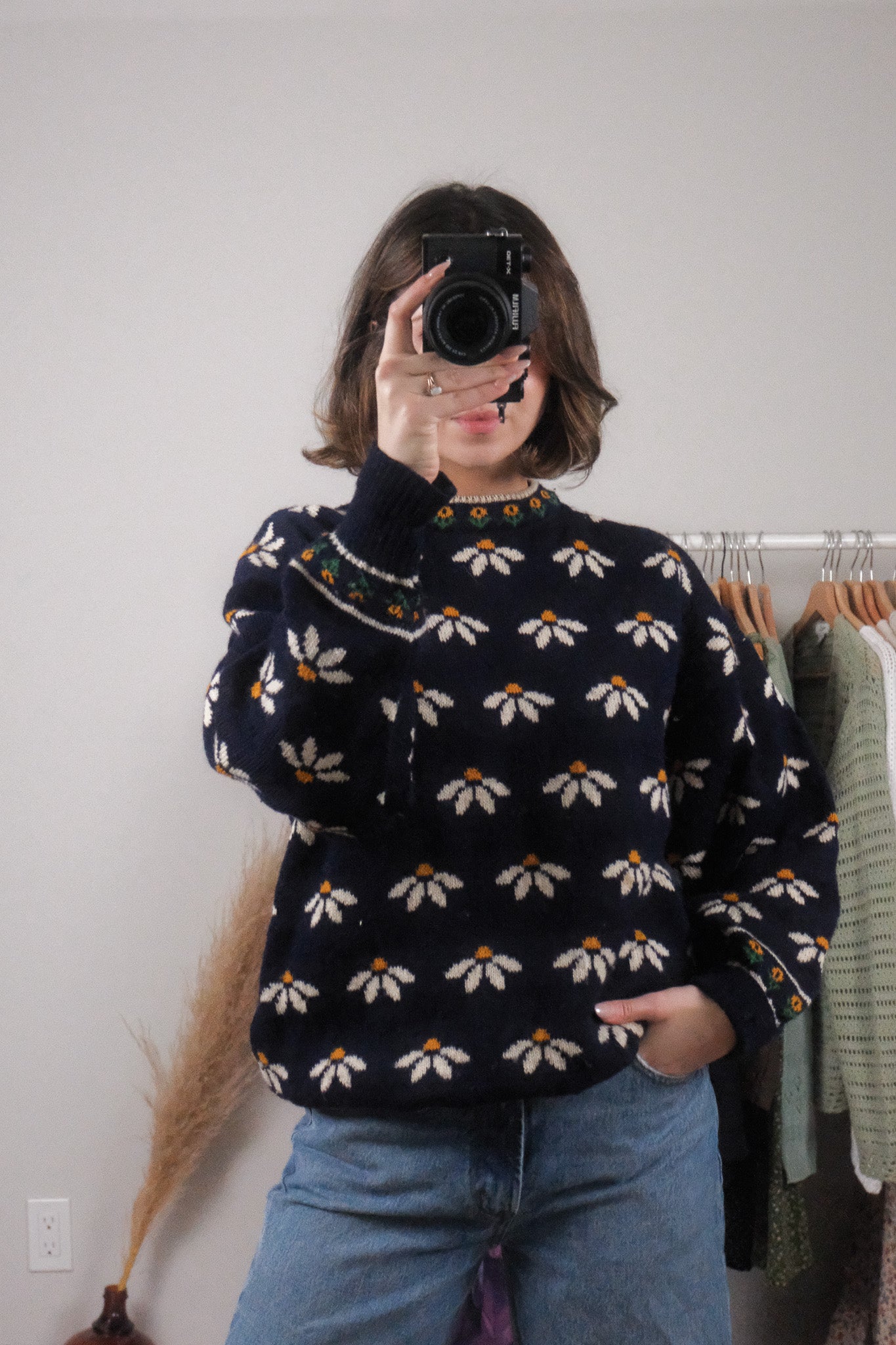 Made in Great Britan x Vintage x Wool Daisy Knit (L) **