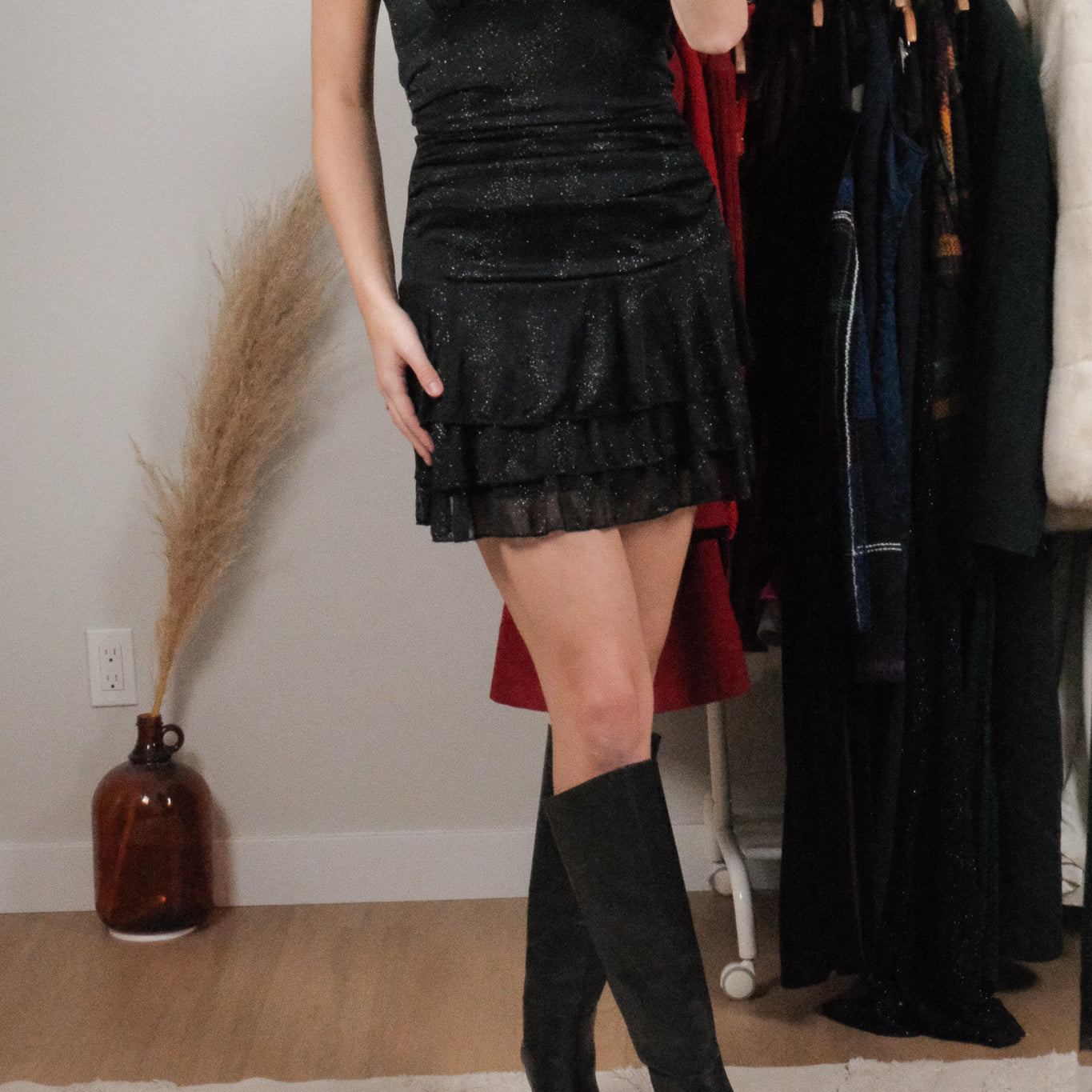 Vintage x Halter Shimmer Ruffle Mini Dress (XS/S)