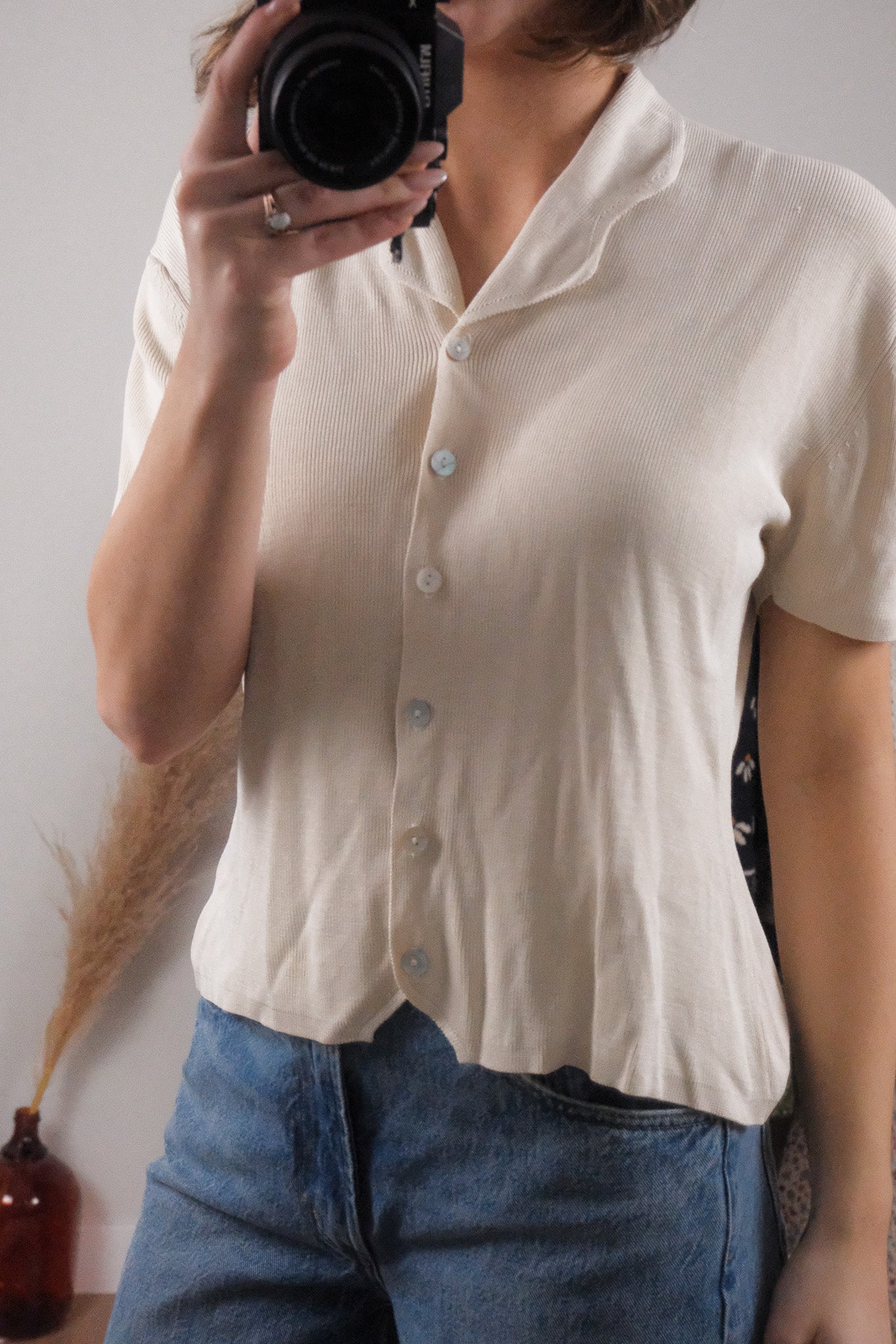 Vintage x 100% Silk Short-Sleeve Button Up (M)